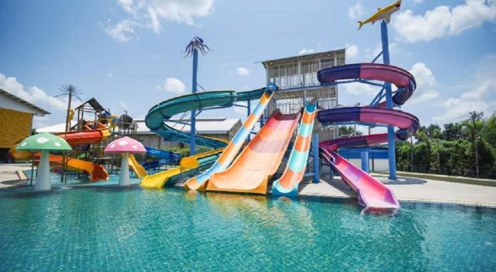 water park