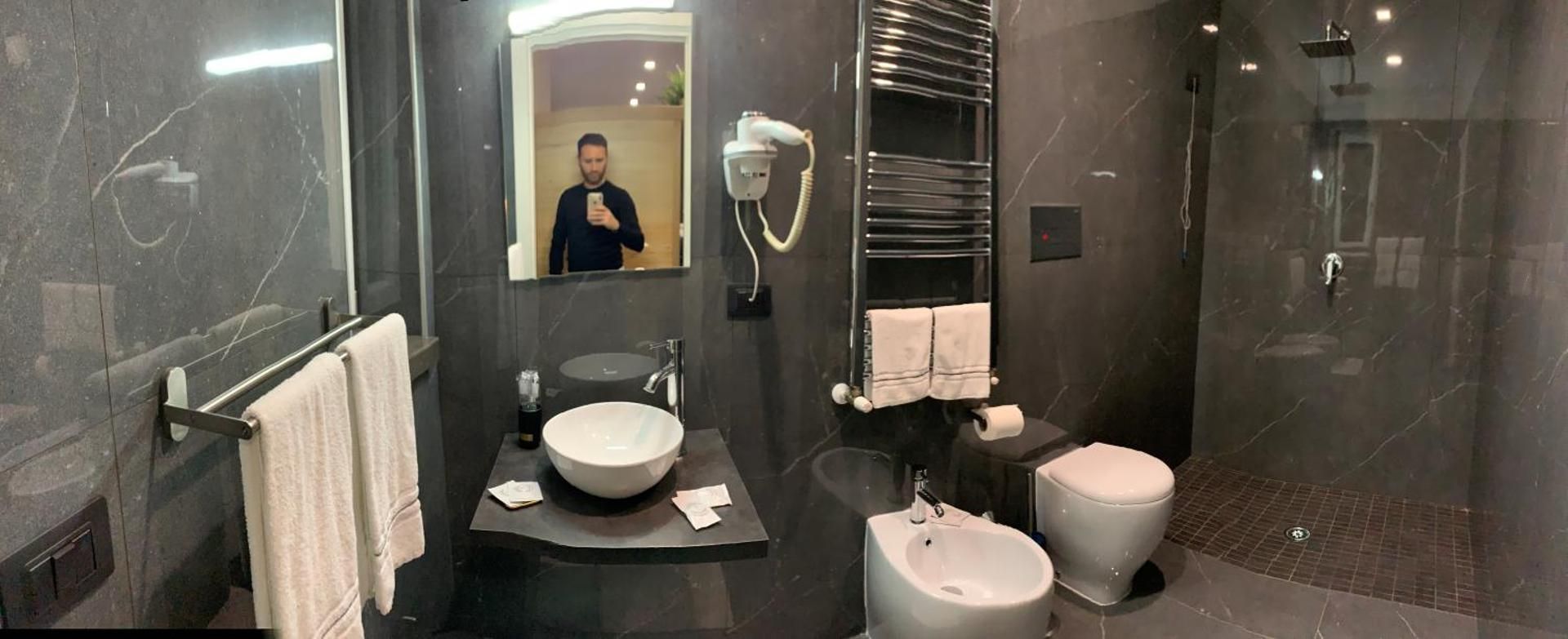 King Room with Spa Bath