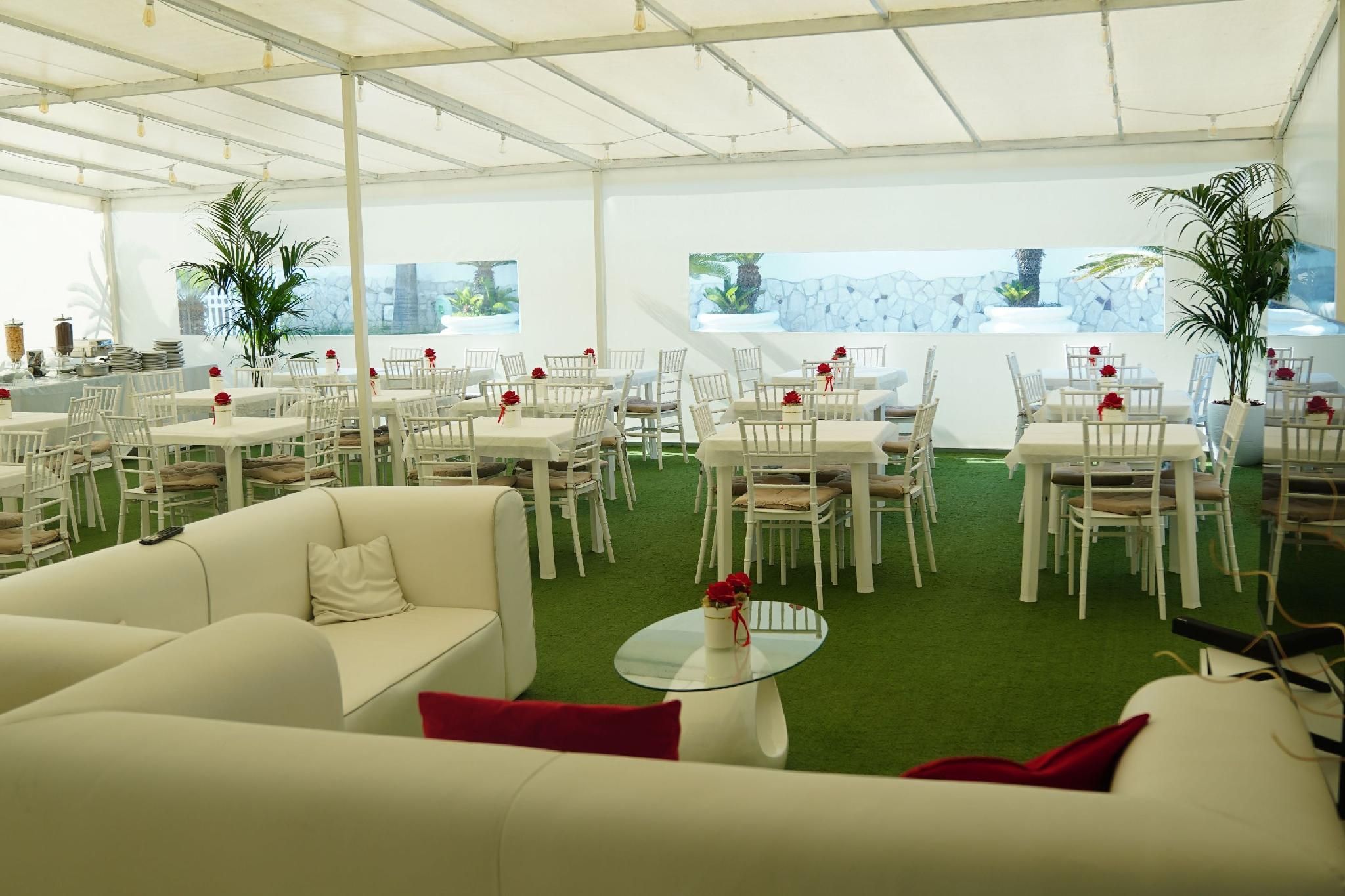 restaurant (private room)