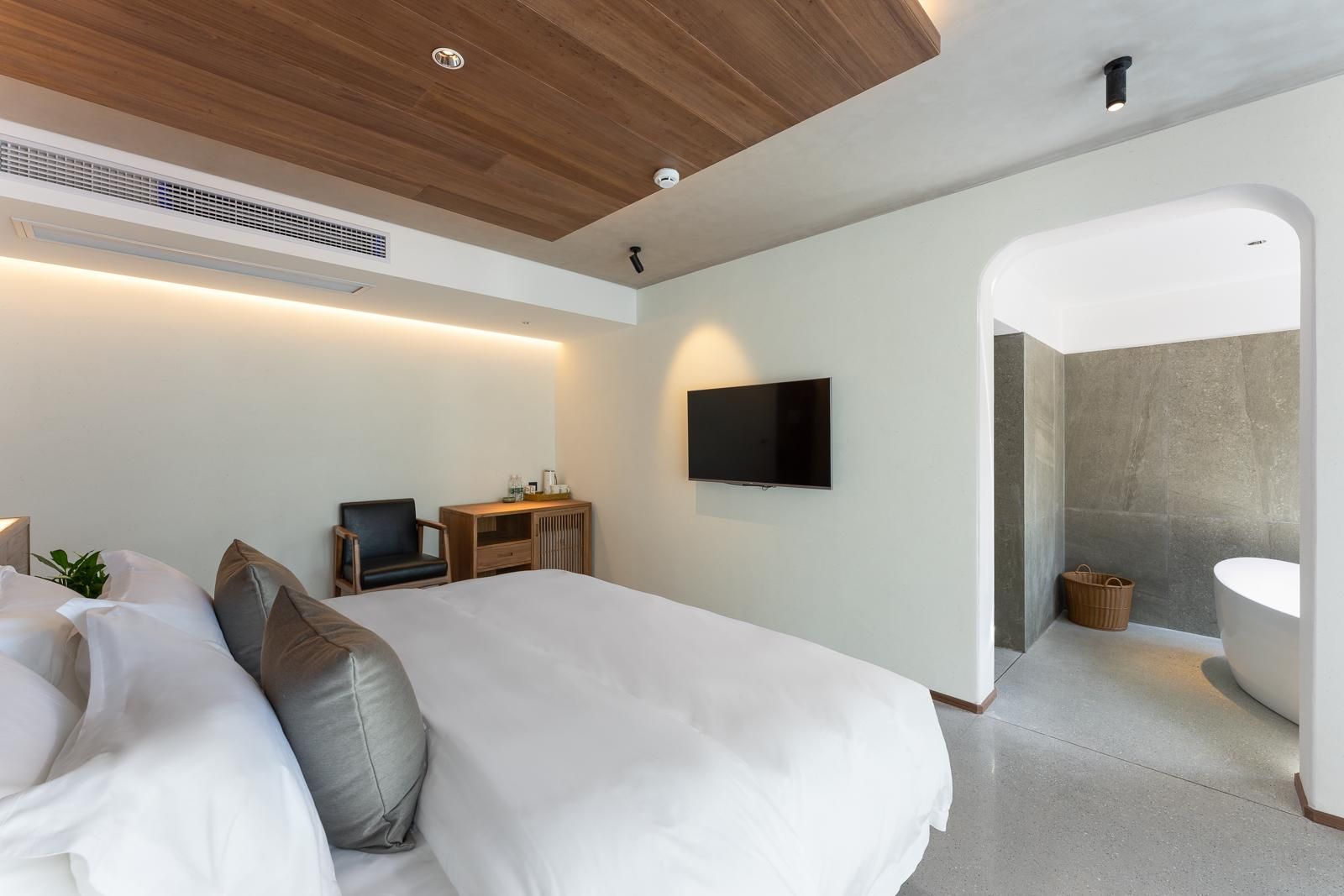 Floral Luxury Yellow Mountain One Valley and One Villa Luxury family room