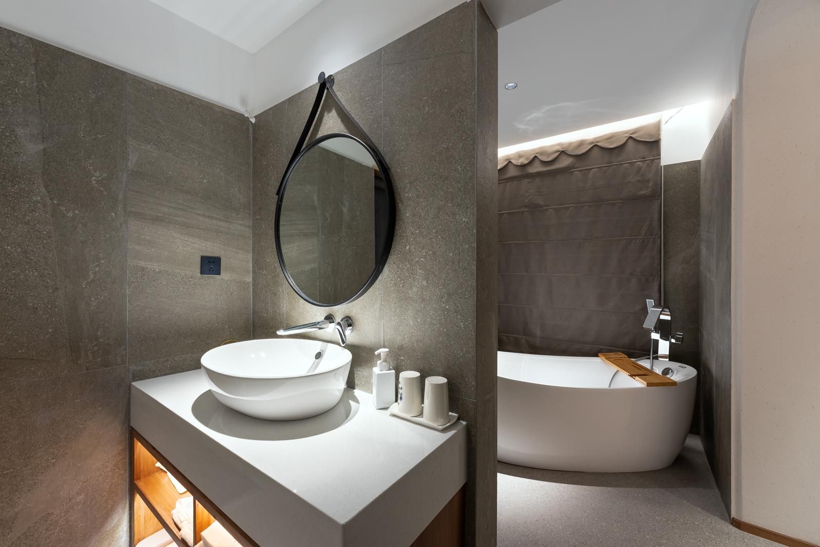 Floral Luxury Yellow Mountain One Valley and One Villa Luxury family room 3