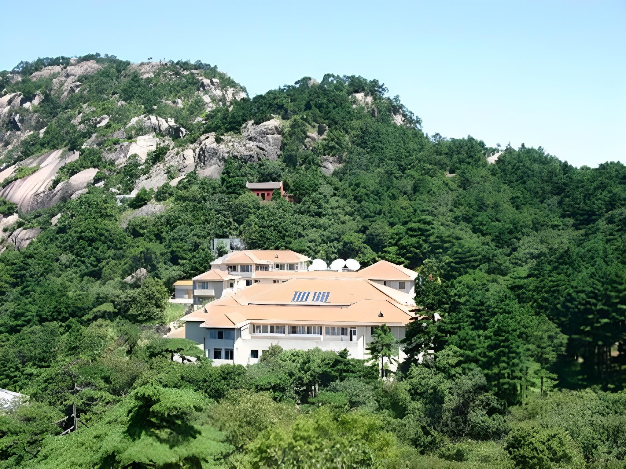 Huangshan Shilin Hotel Single Bed in Male Dormitory Room