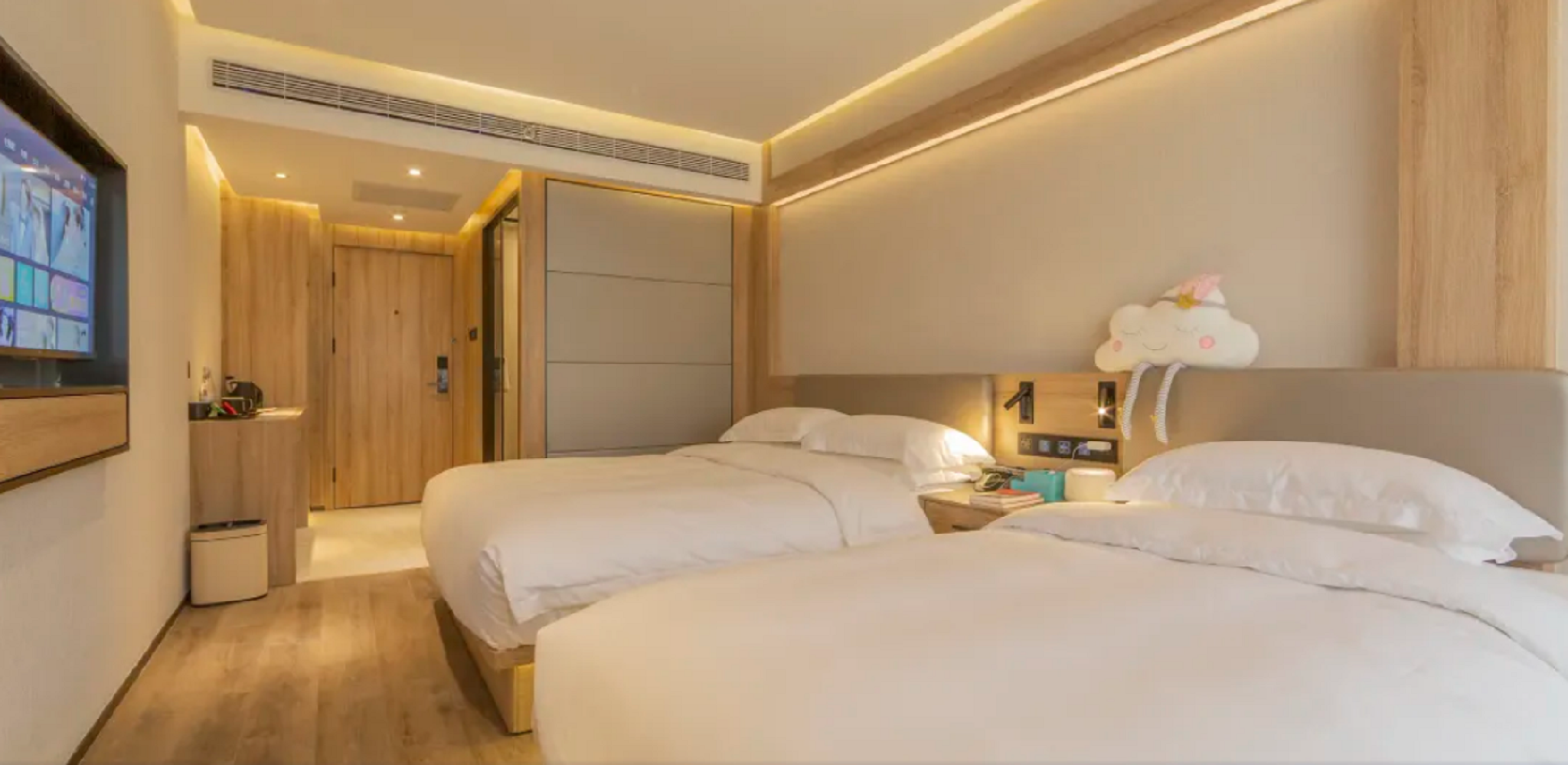 Huangshan Paiyunlou Hotel Family Twin