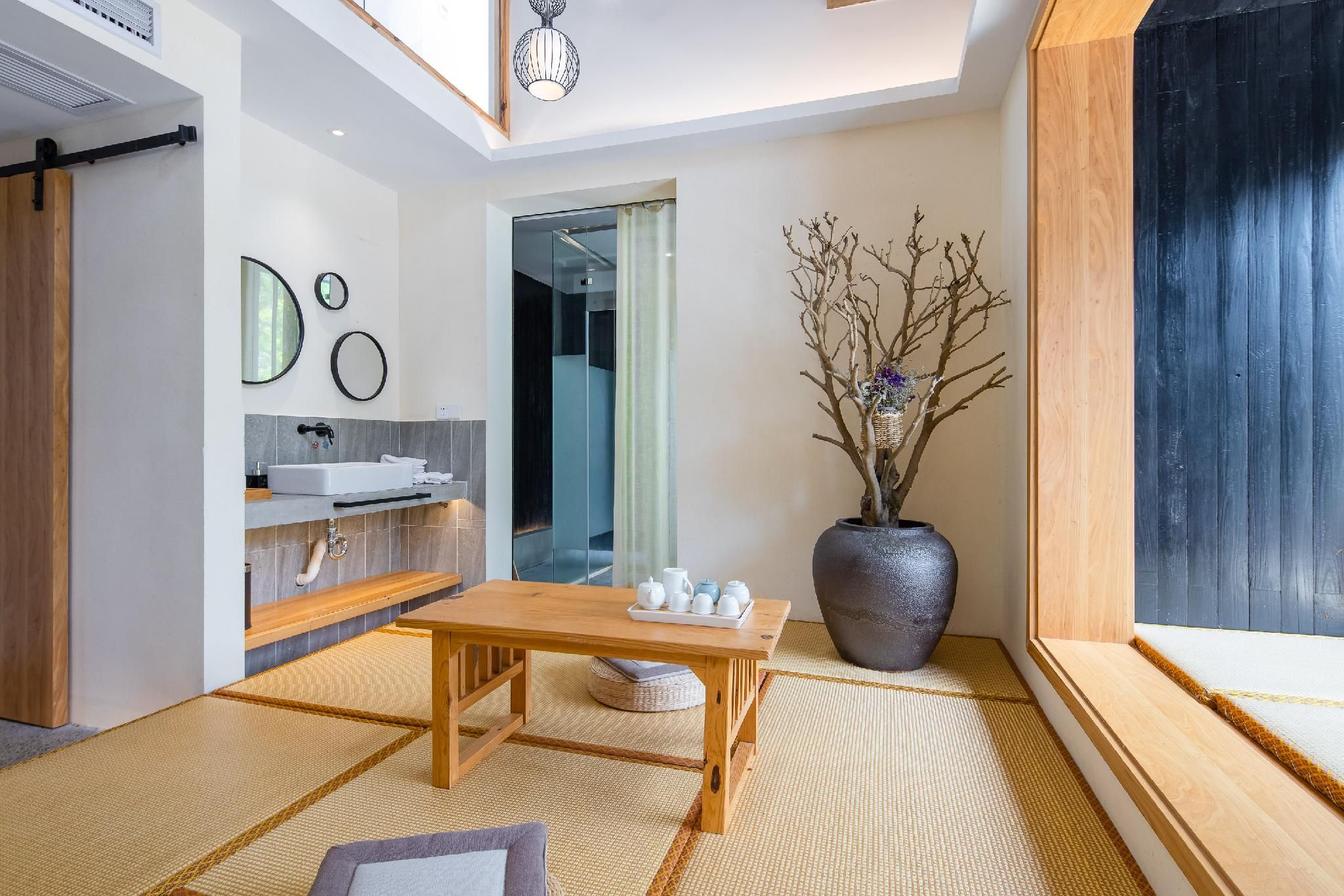 Family Triple Suite