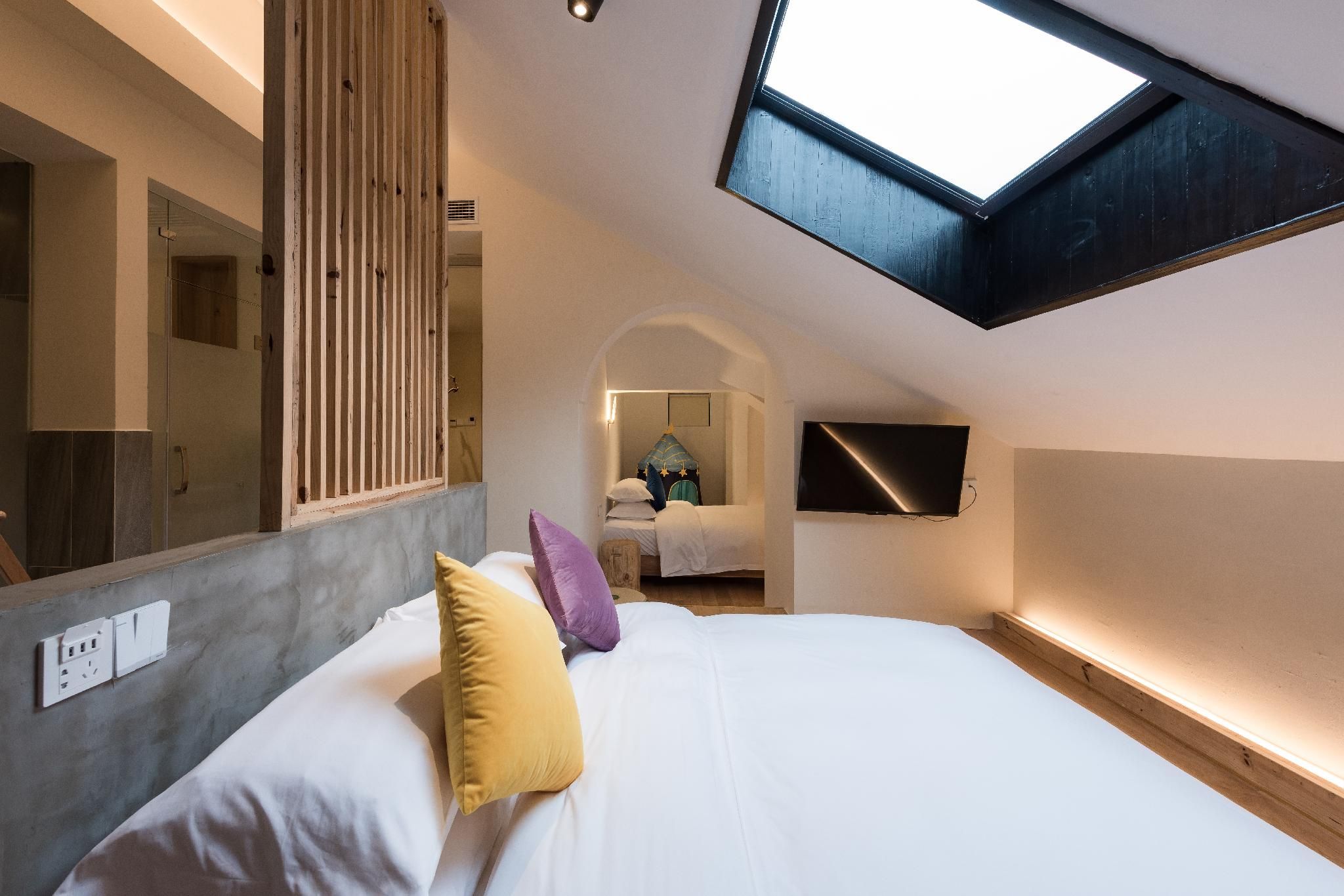 Loft Suite for 3 People