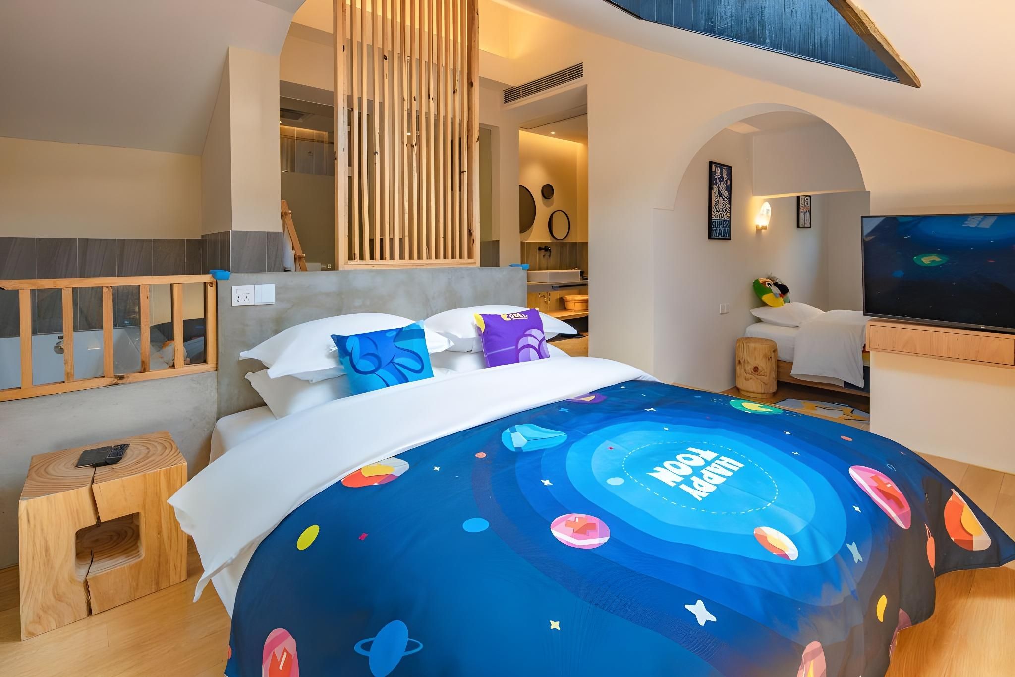 Warm Bonding Room