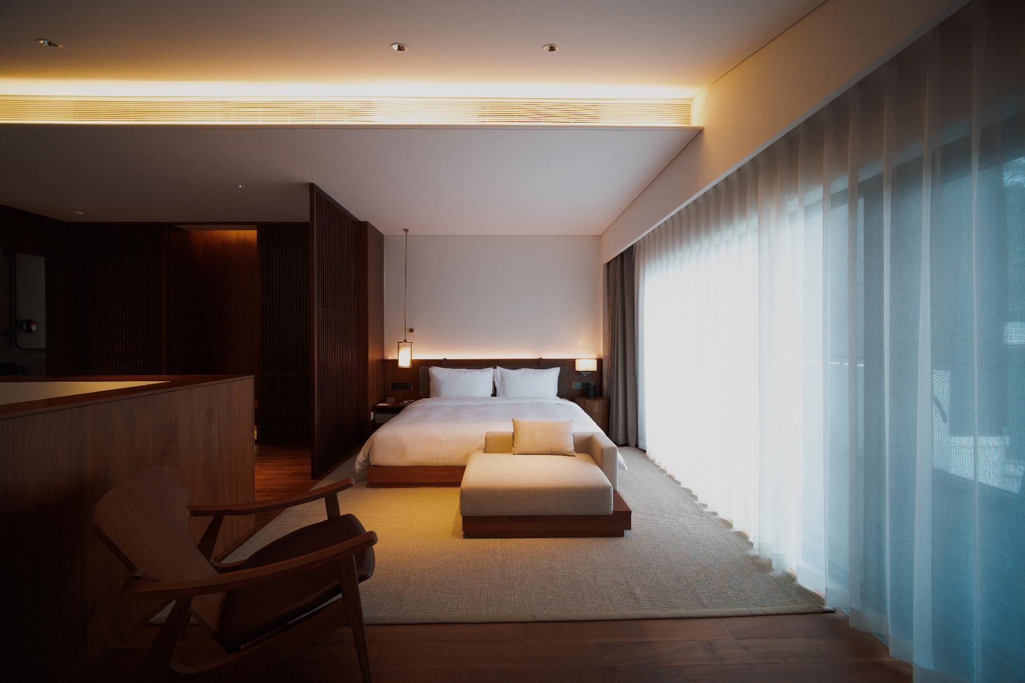 Family Deluxe Suite