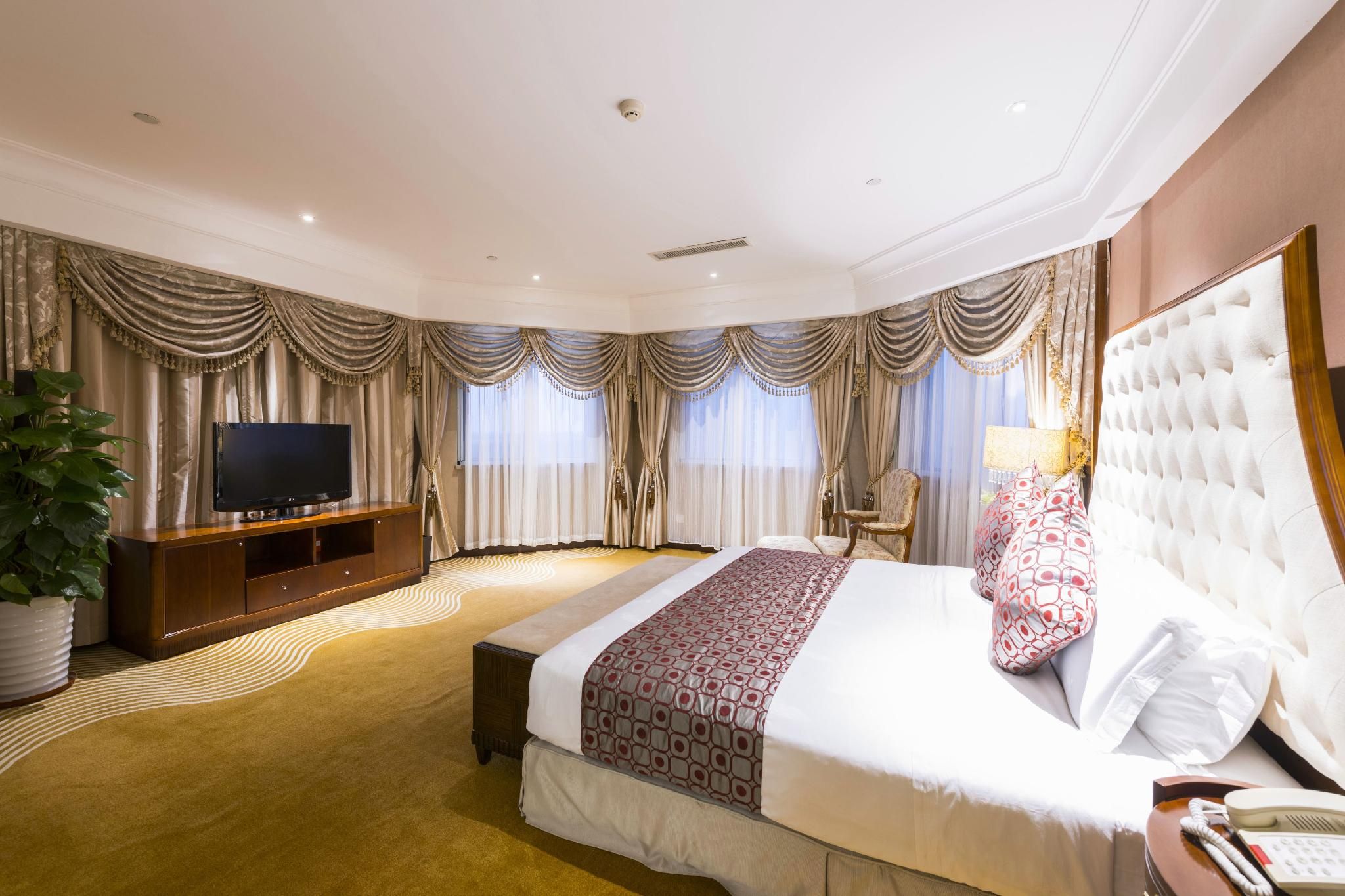 FY - Huangshan Suite with View
