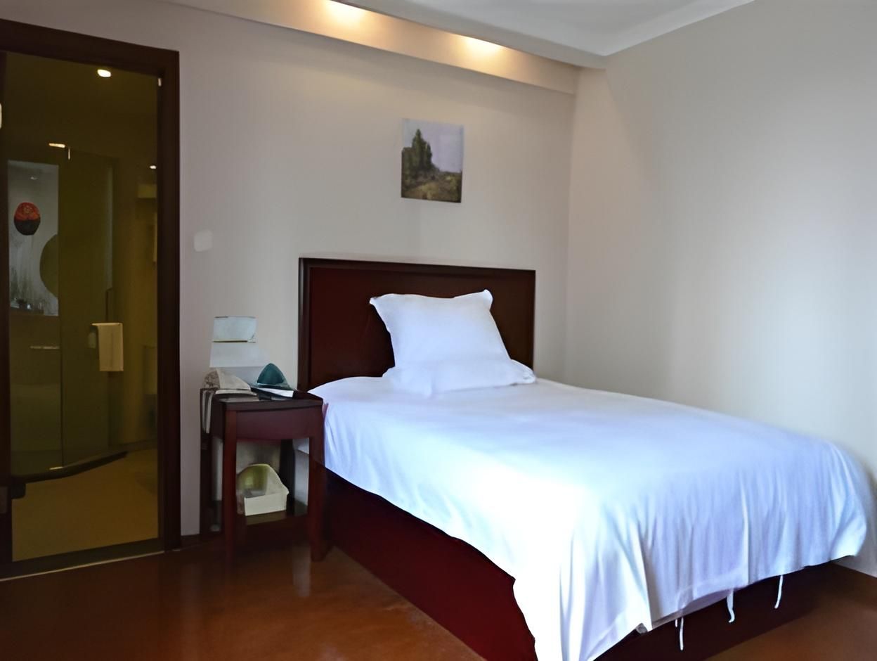 GRT - Special Offer Room with Queen Bed