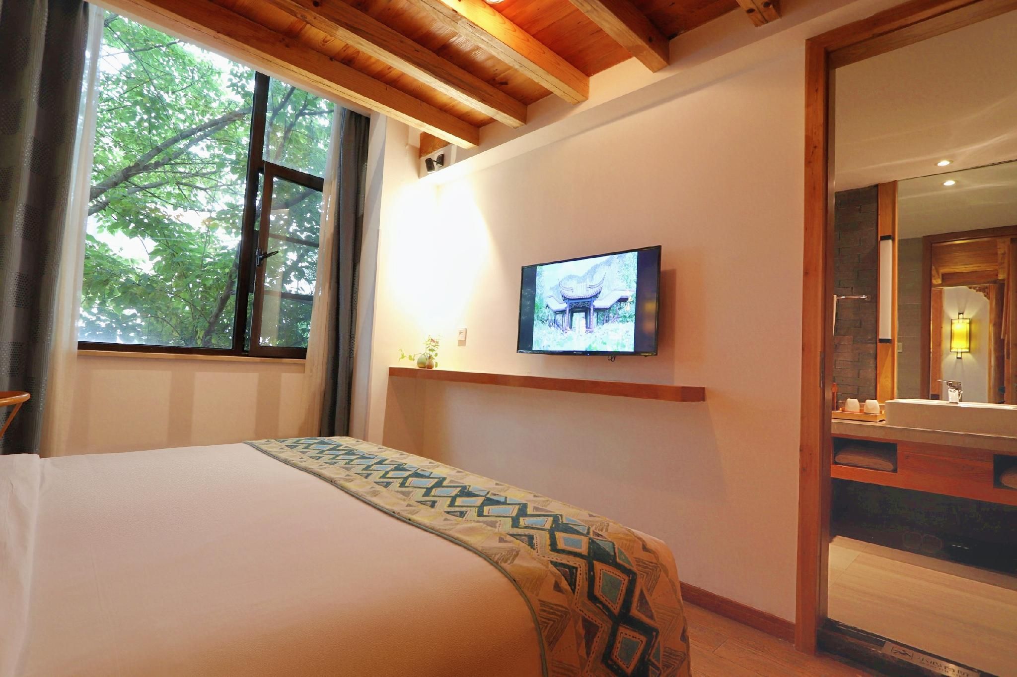 Two-Bedroom Panorama Suite