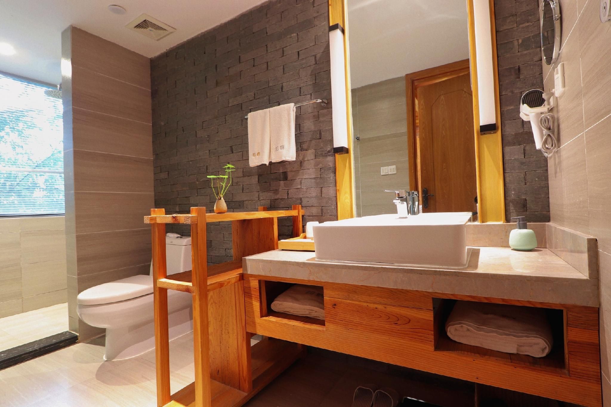 Two-Bedroom Panorama Suite