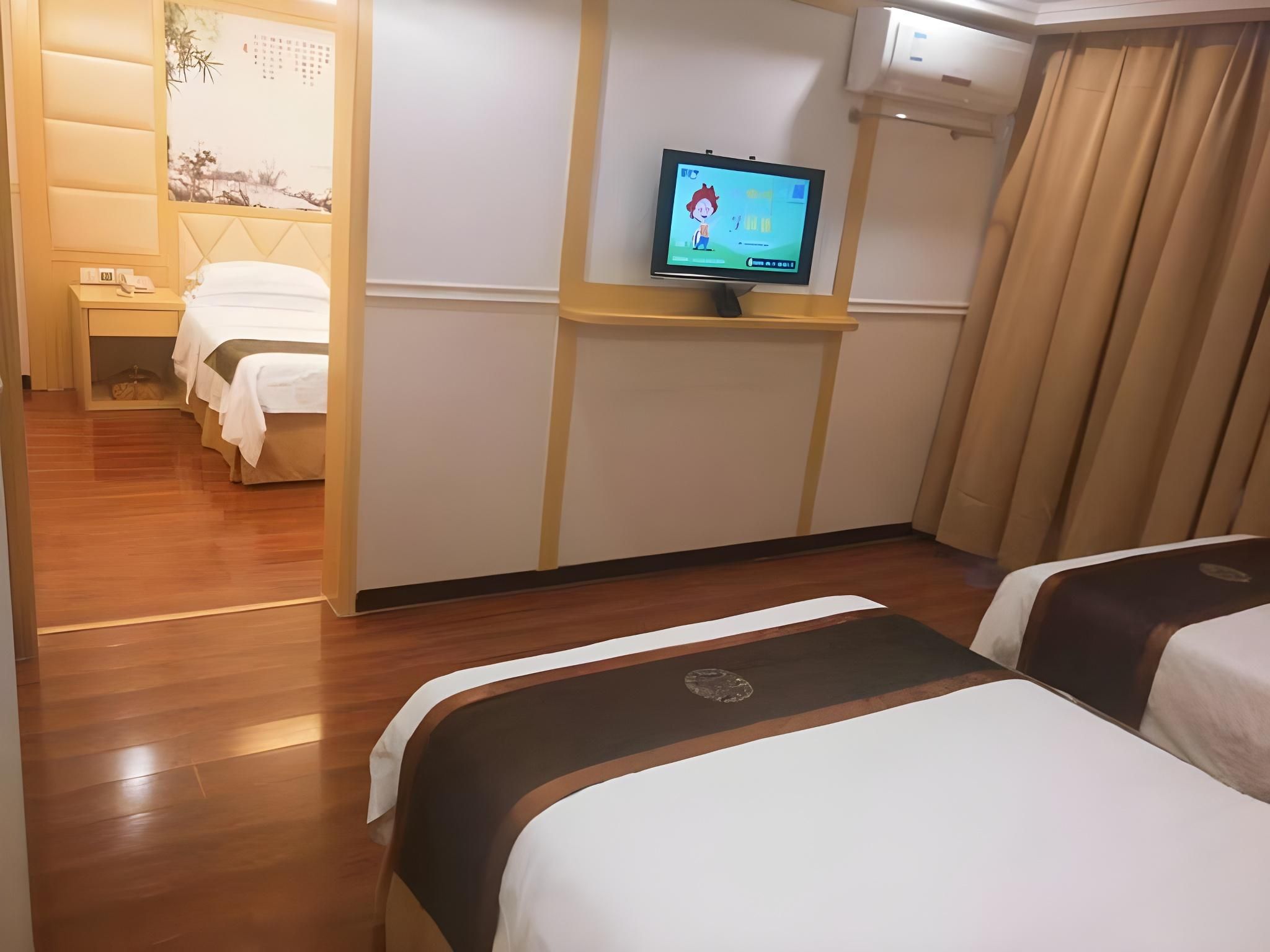 Family Triple Room
