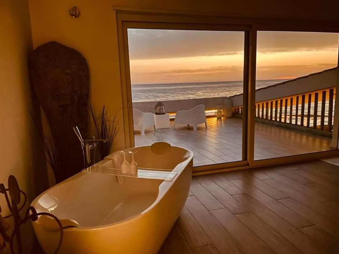 Deluxe Double Room with Sea View