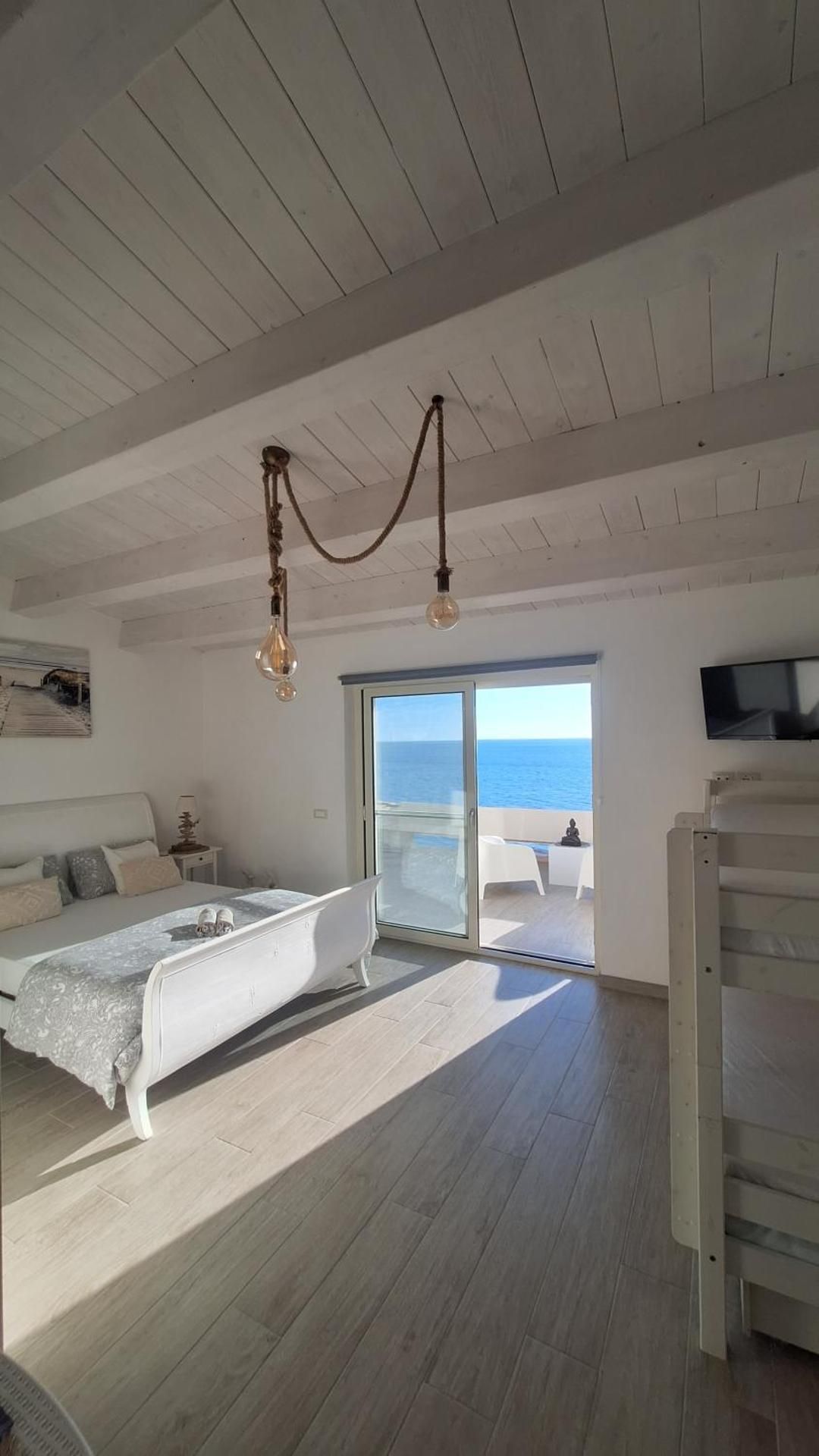 Family Room with Sea View