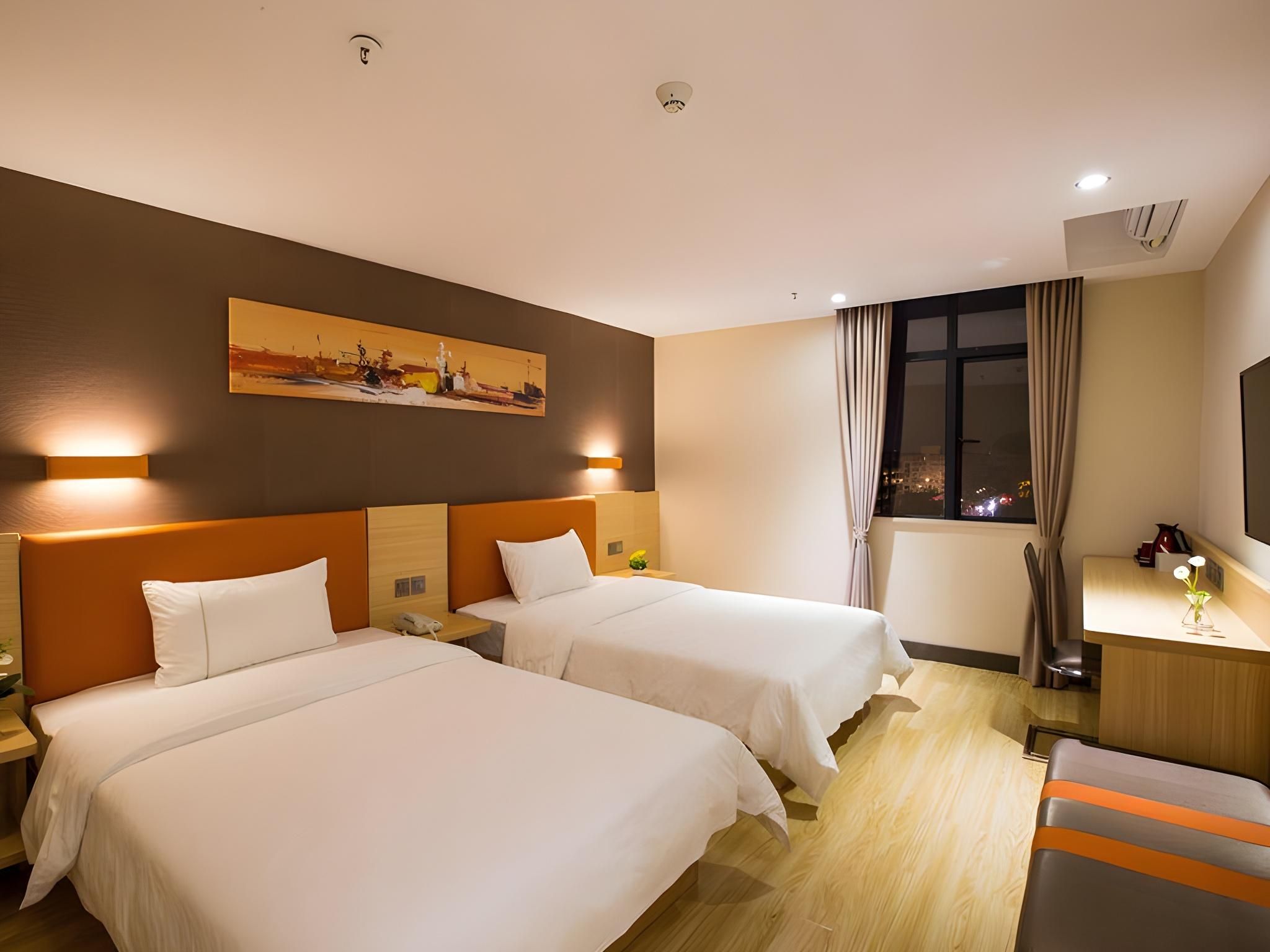 IU Compact U - Comfort Twin Room