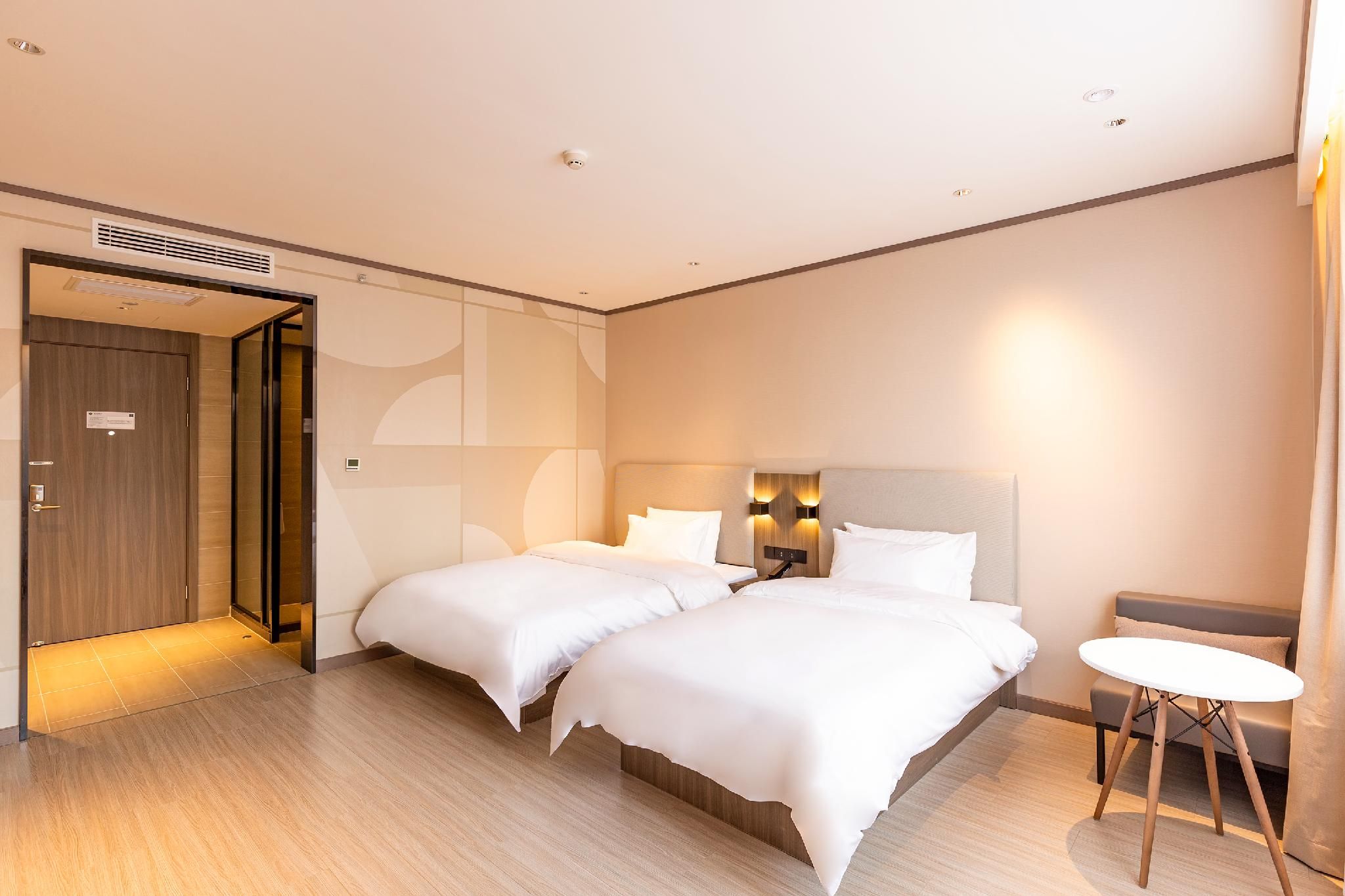 Huazhu - Twin Room