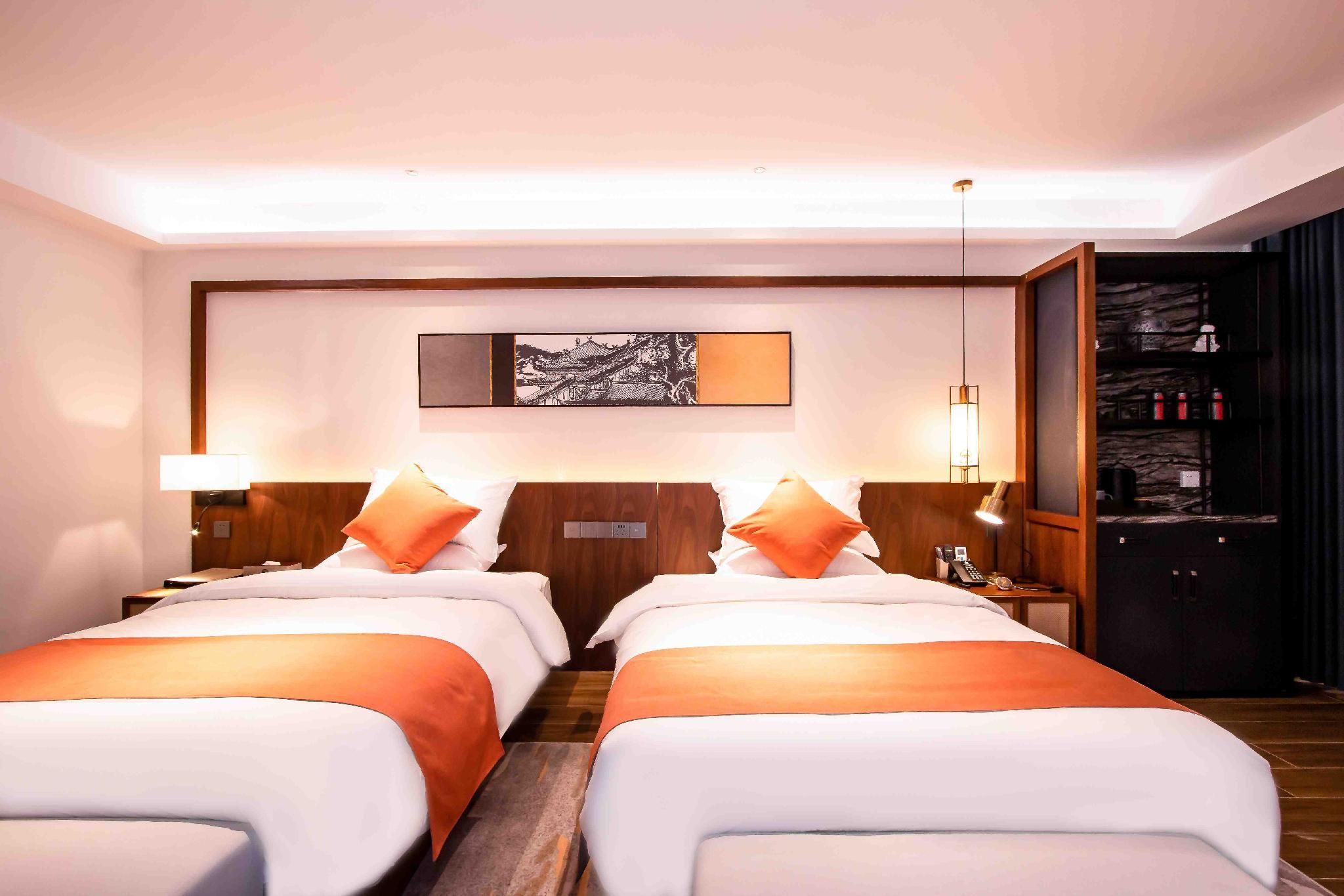 Luoyi Yuntai Twin Room