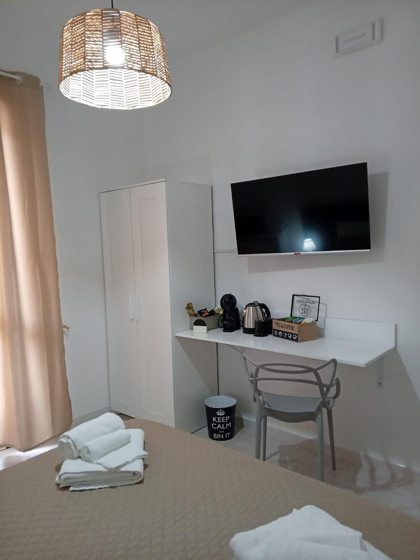 Deluxe Double Room with Extra Bed