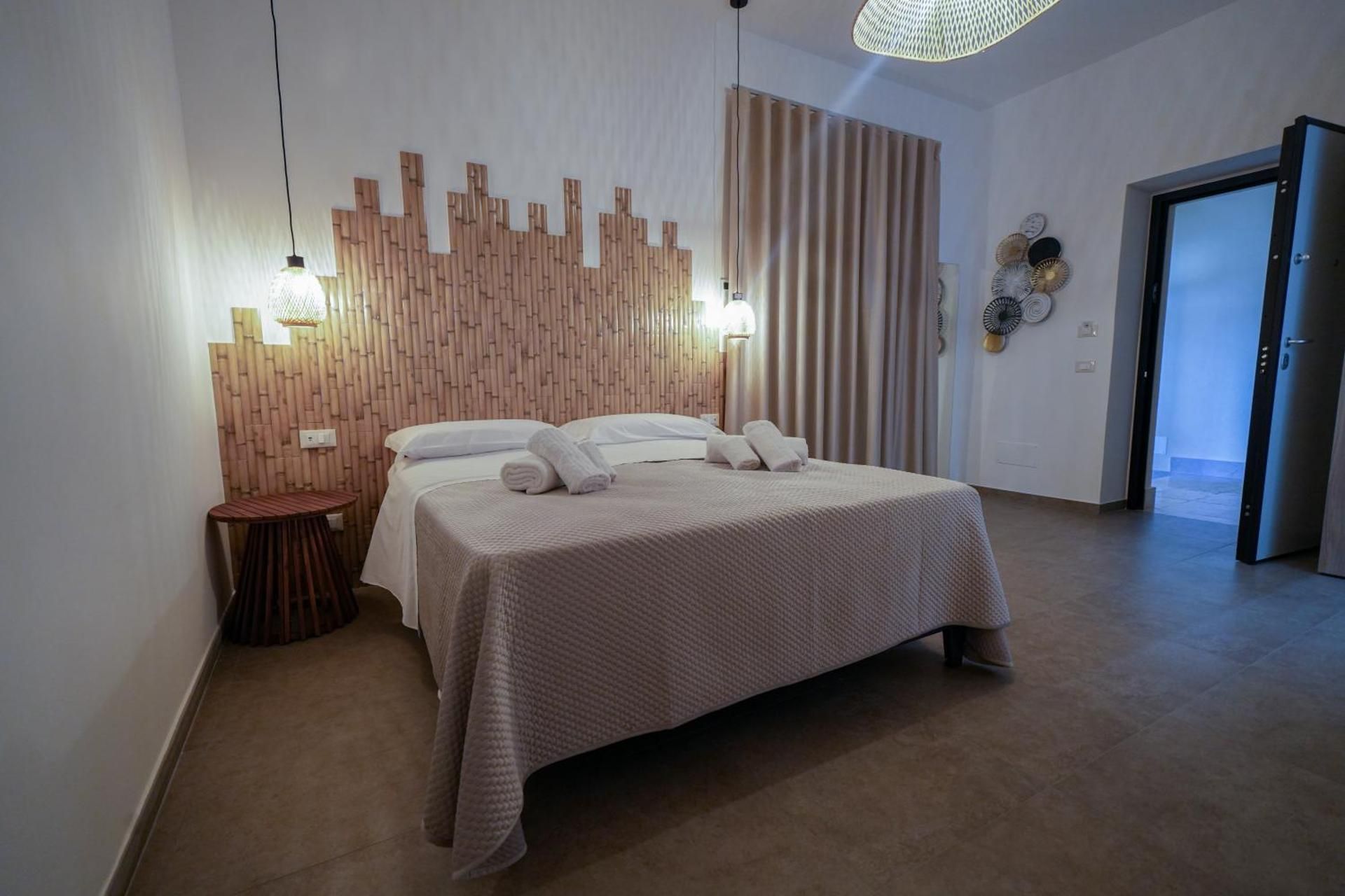 Quadruple Room with Private Bathroom