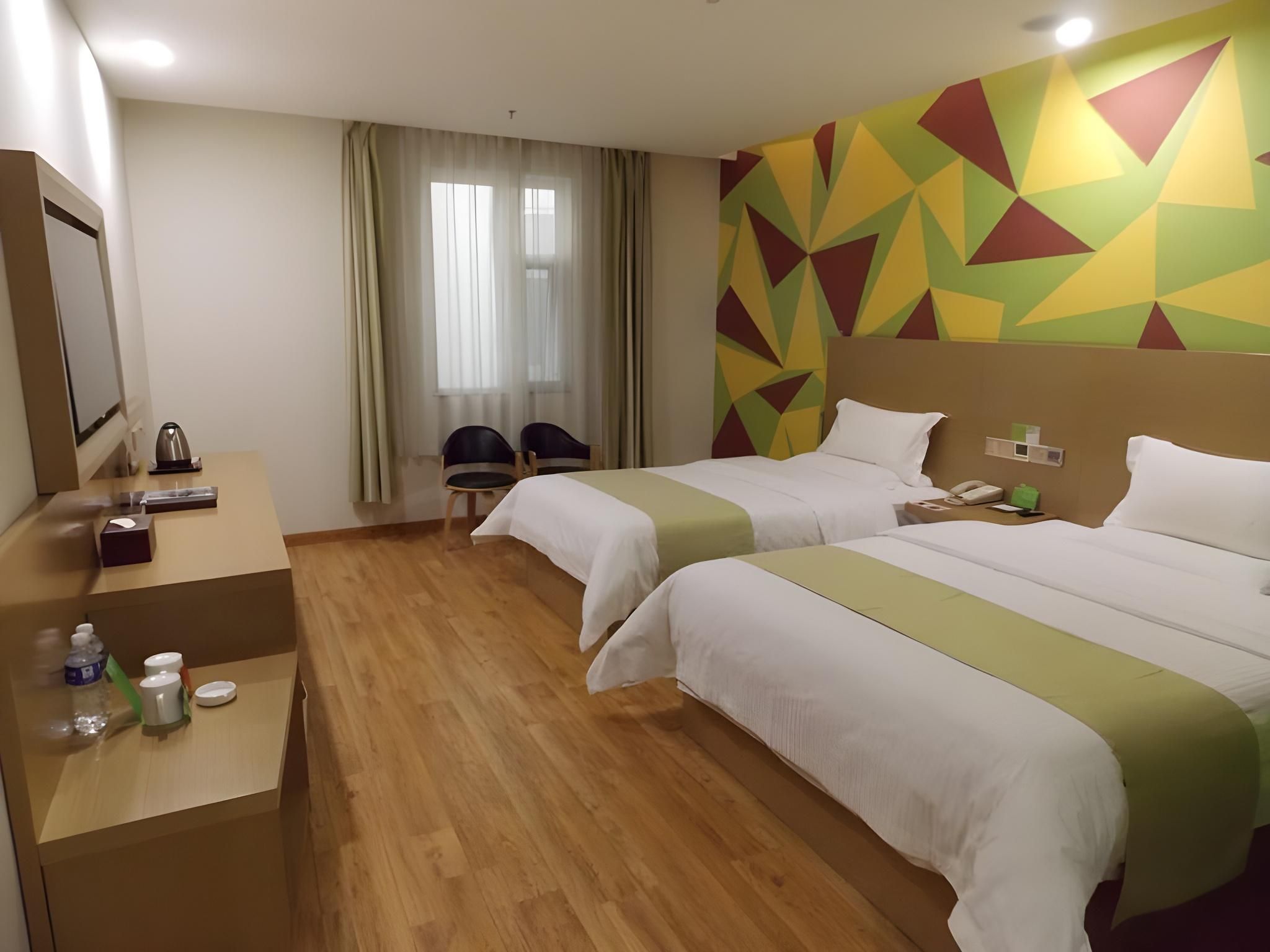 GTI - Yiran Family Room