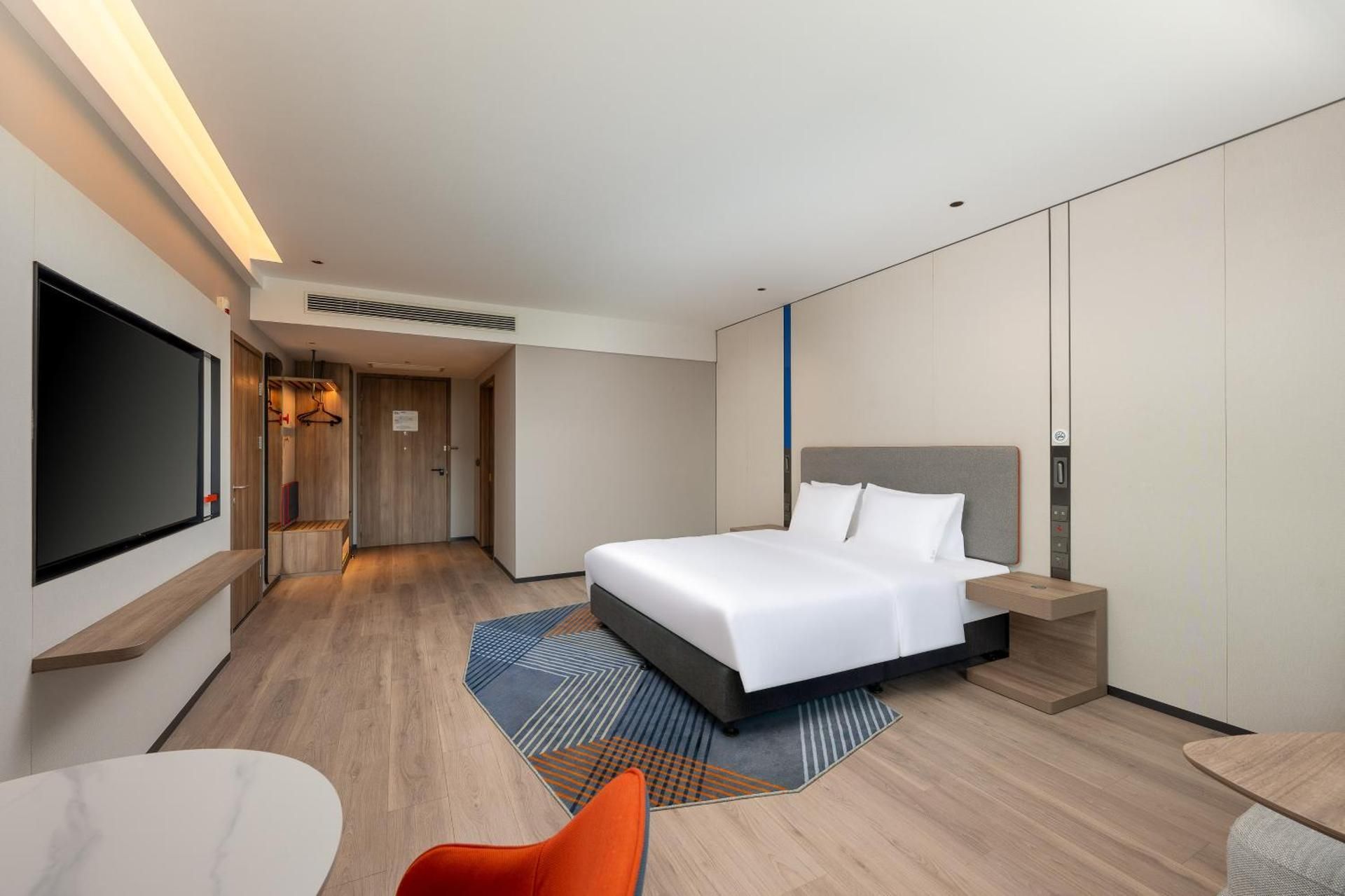 Standard King Room - Accessible
