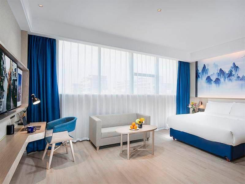 Intelligent King Room