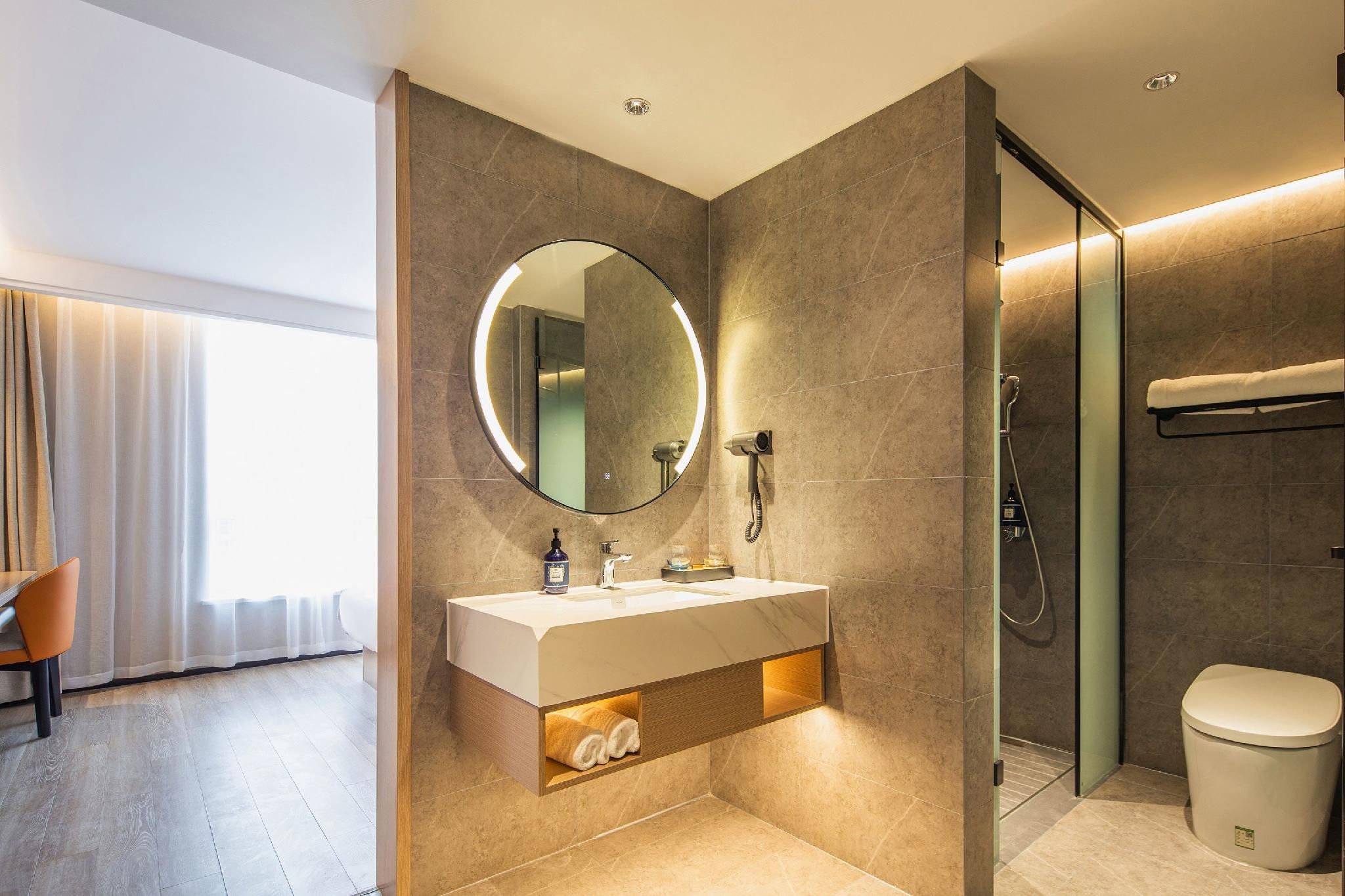 93aa52608f334062ebf94faae811b58d