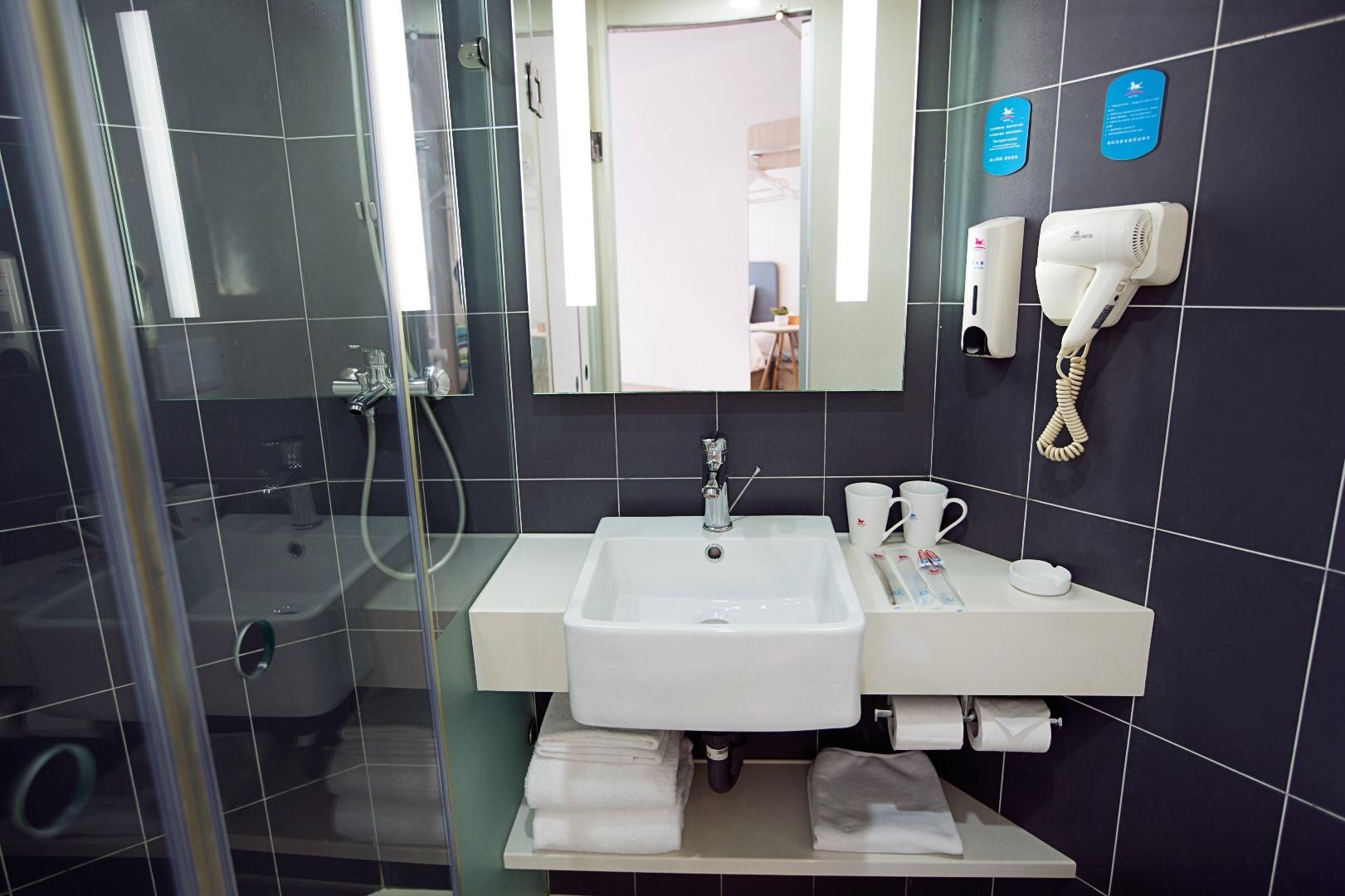 26069865_210728082300104067021