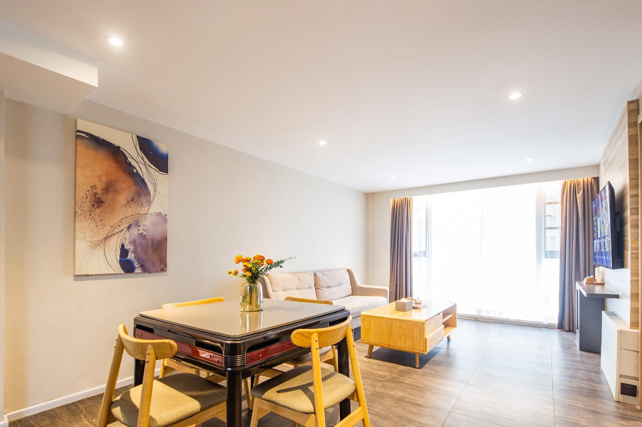 Business Queen Bed Room