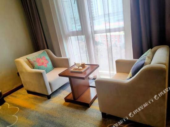 7c6b691c04bbcd44d32ce70c4df6a0e3