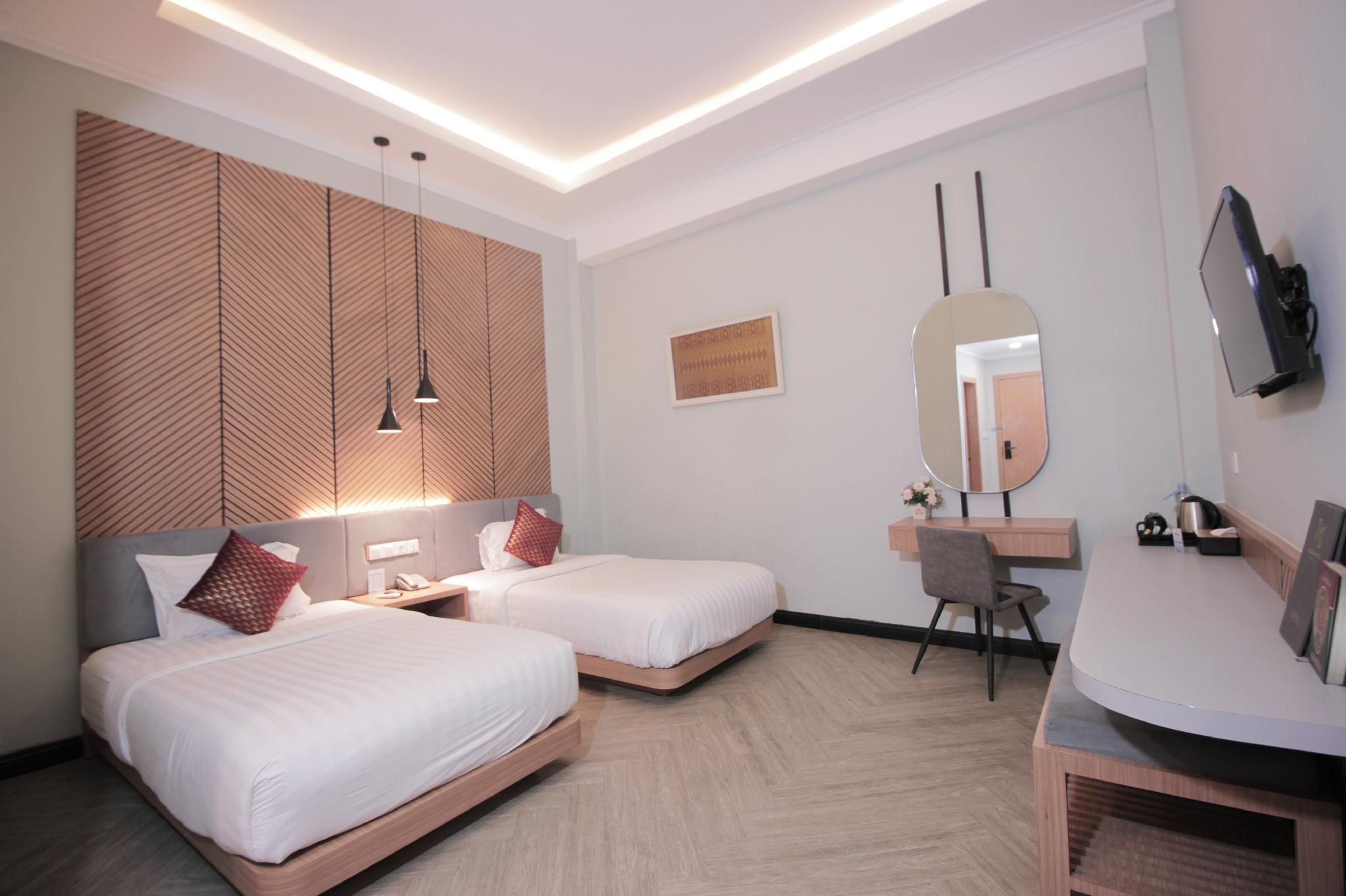 Muara Hotel Grand Deluxe Twin Room