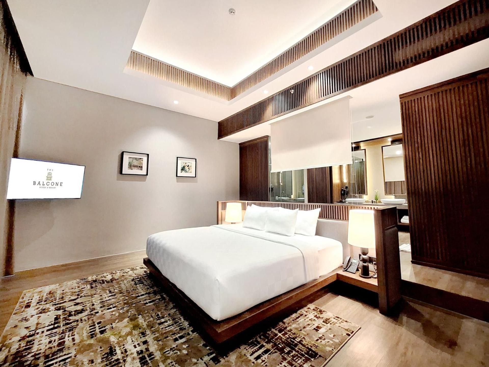 Executive Suite