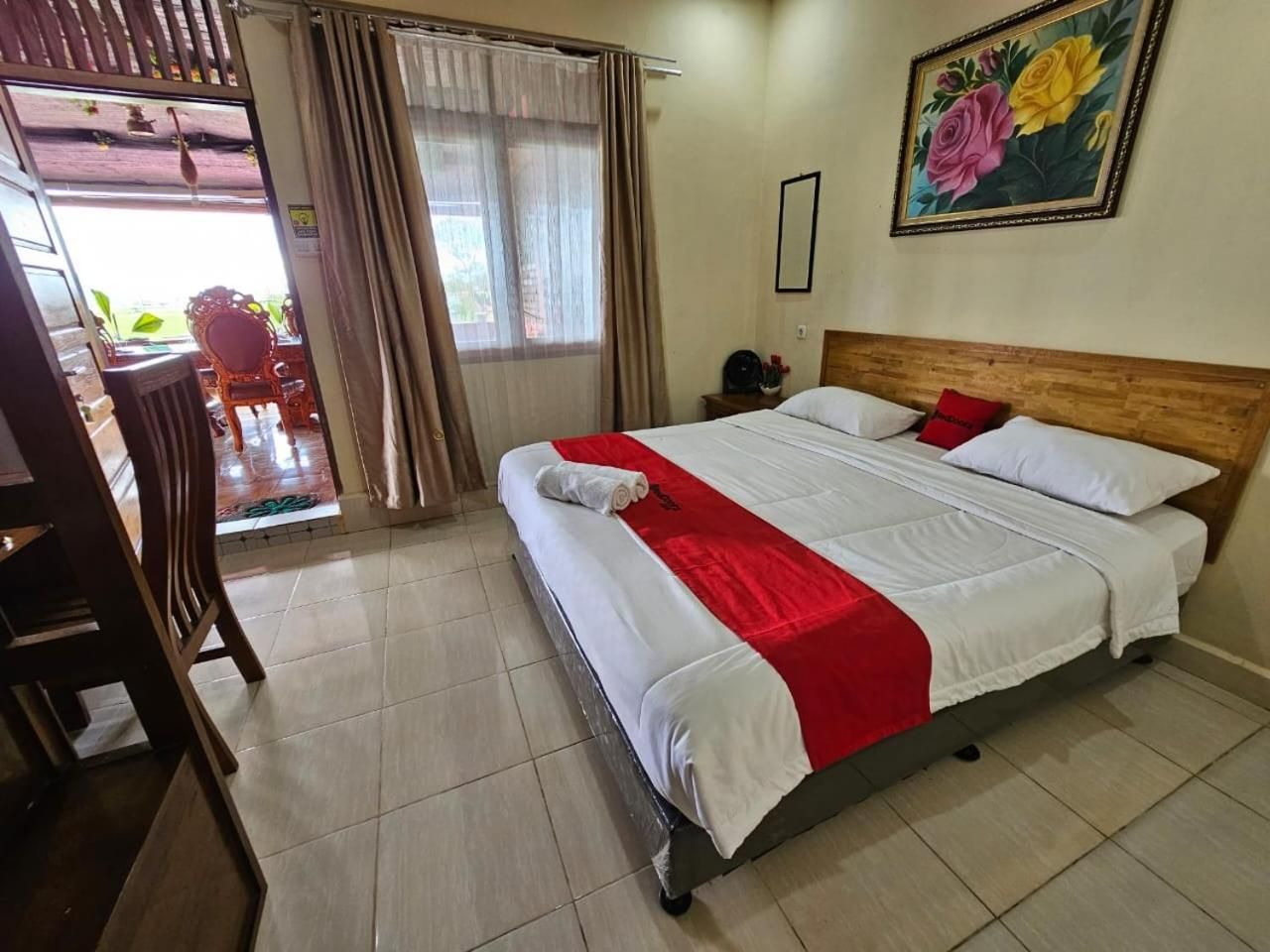 Double Room with Private Bathroom