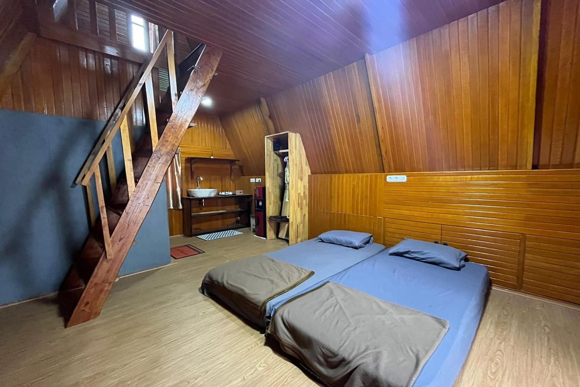 Villa Tapian Banda Standard Villa