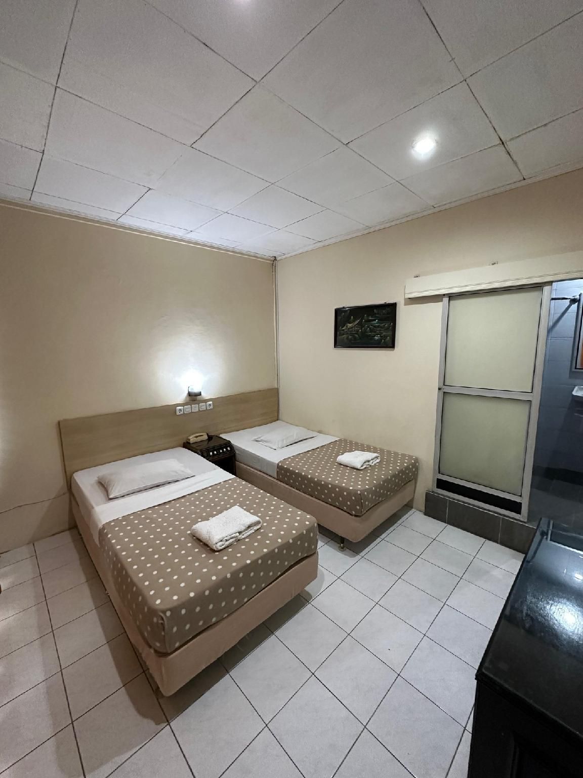 Lima's hotel Standard Twin Room with Shower