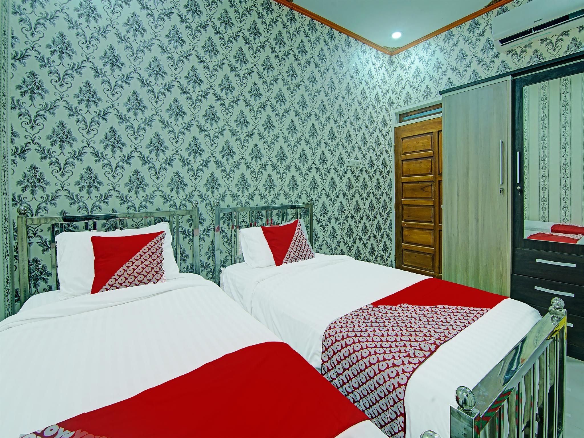Deluxe Twin Room - Non-Smoking