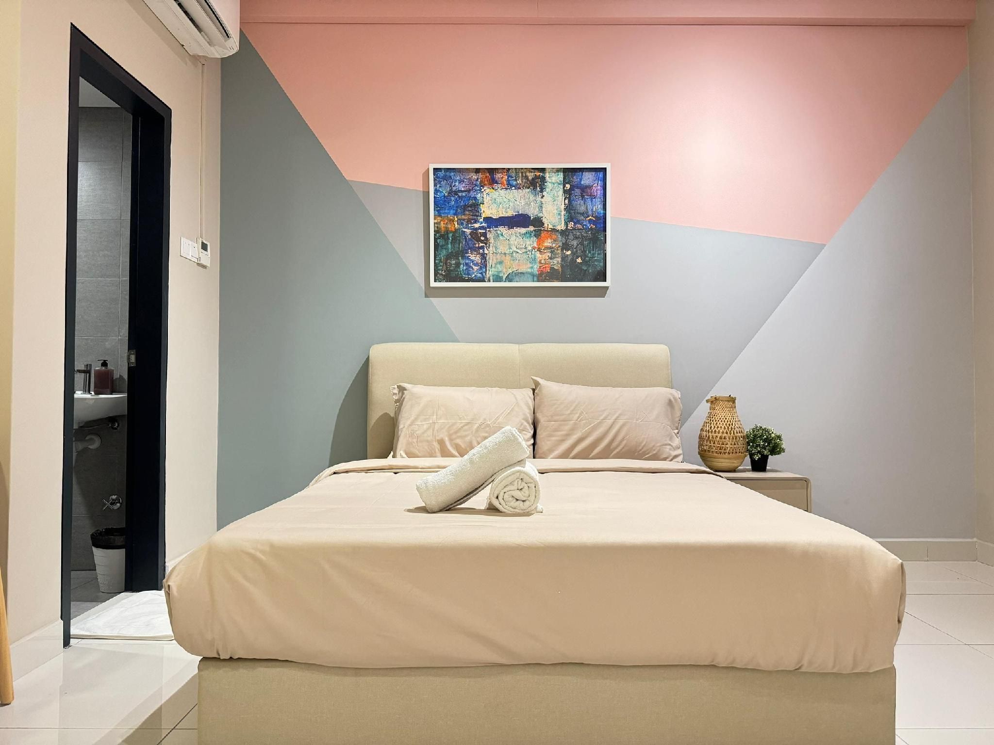 Studio - Entire house or apartment