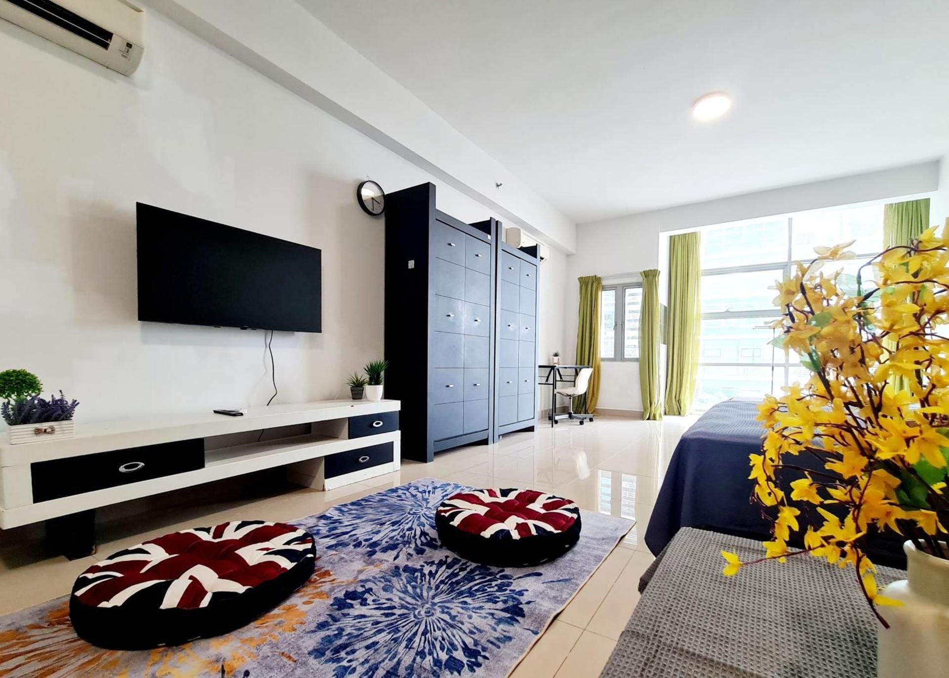 Studio Apartment
