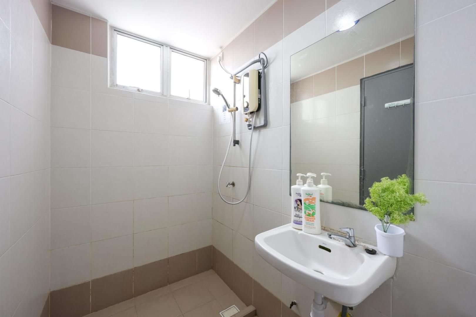 One-Bedroom Premier Apartment