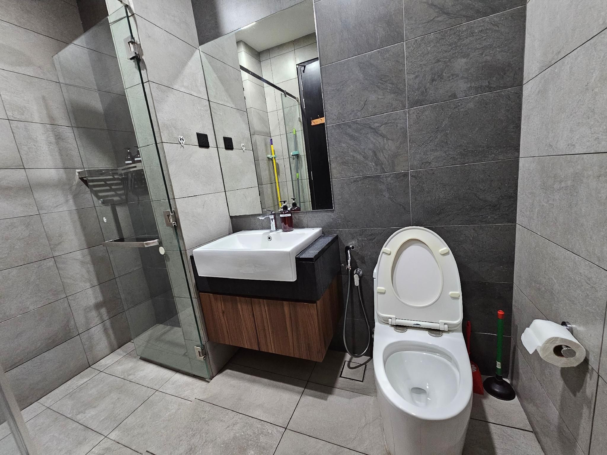 City View - Three Bedroom Apartment
