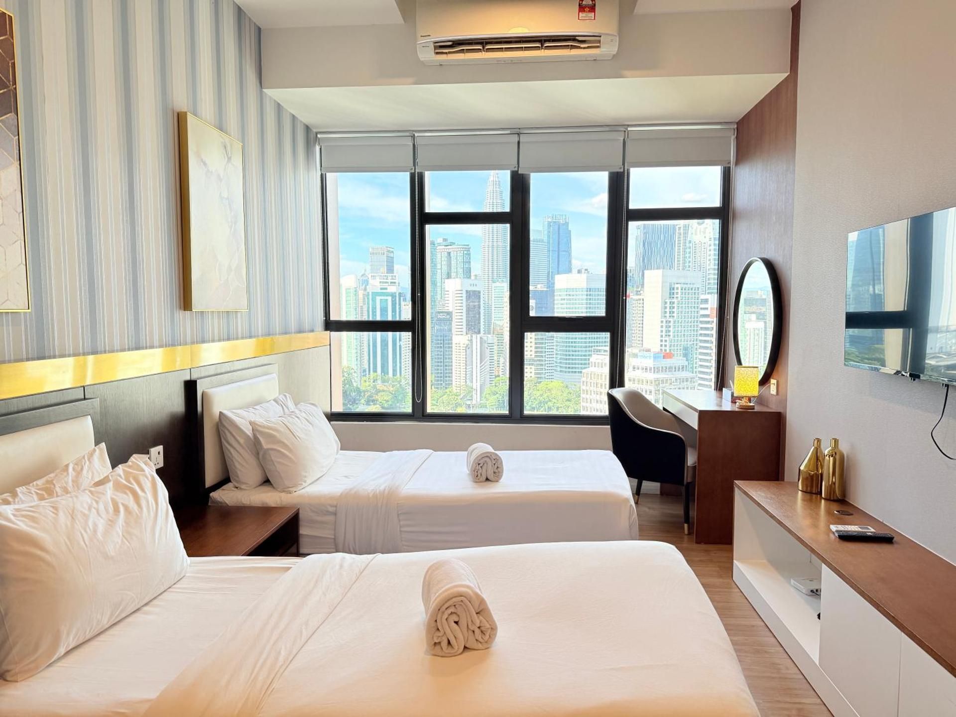 Deluxe Twin Room