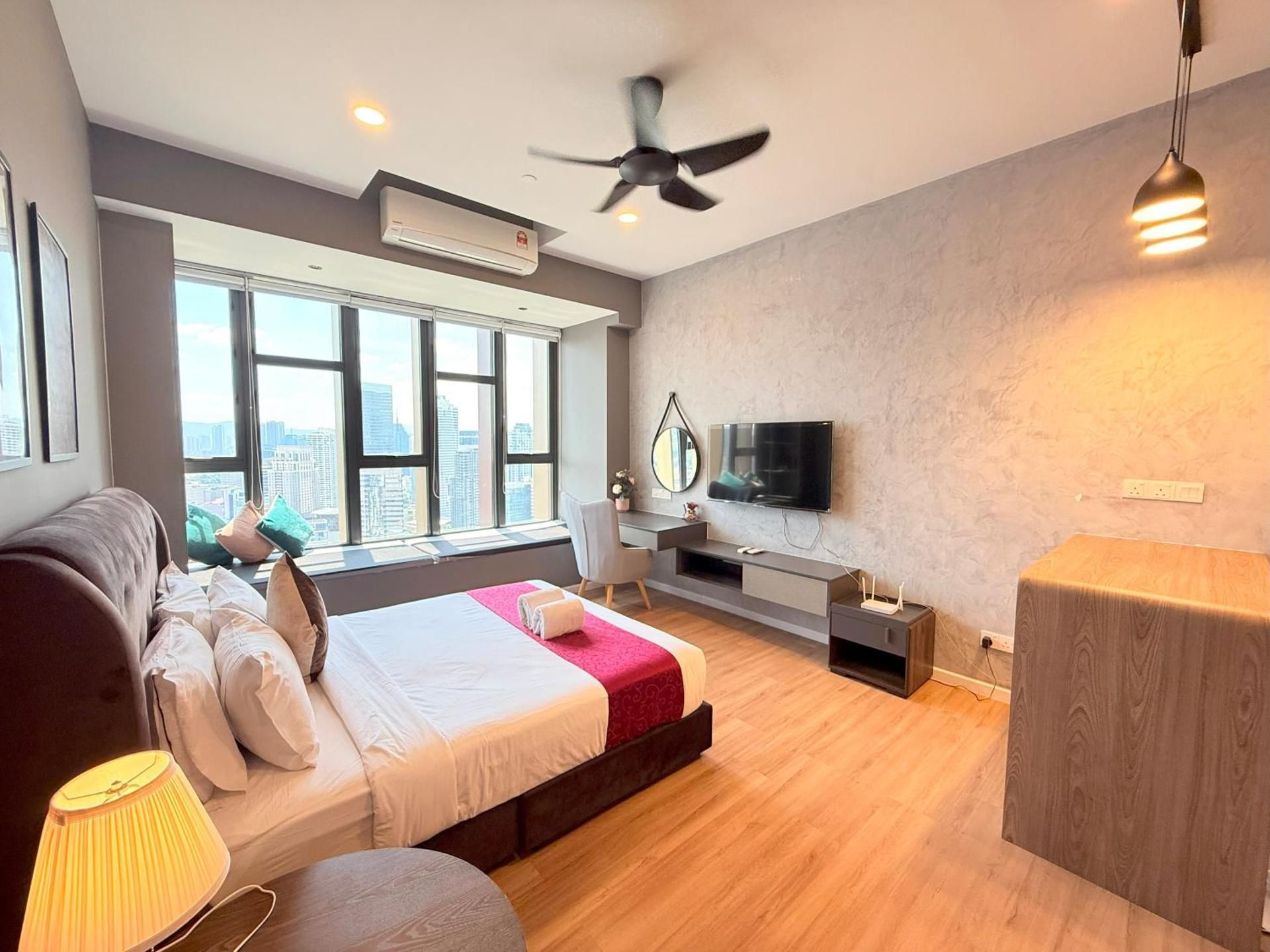 Executive Suite