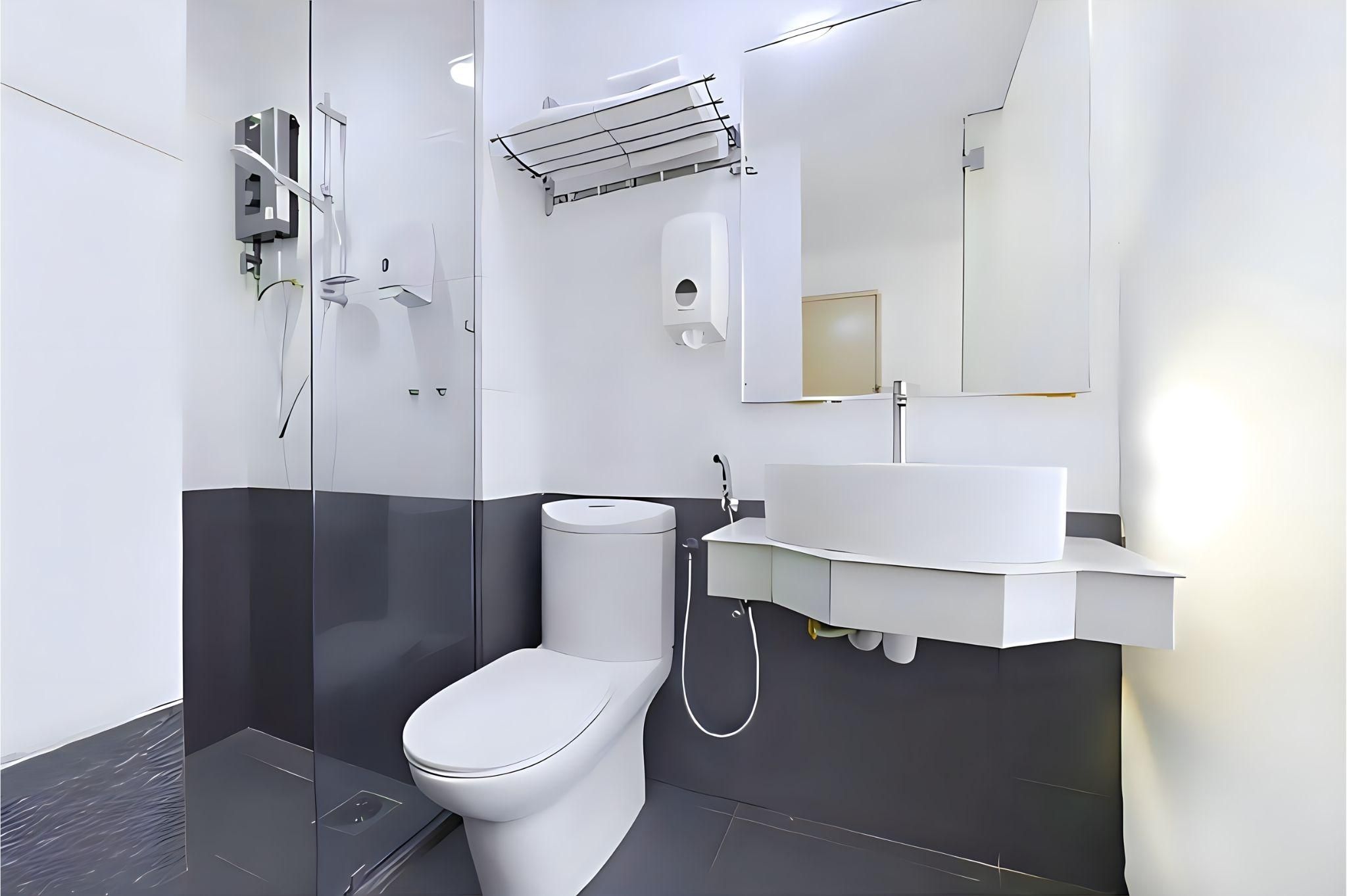 Standard Queen - No Window