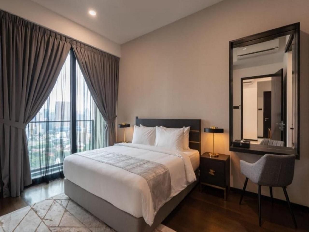 One Bedroom Apartment with Balcony