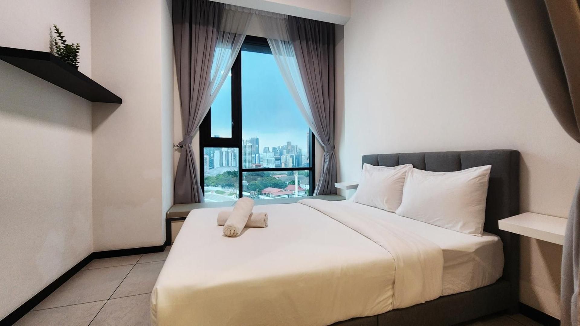 Family Two-Bedroom Apartment with View