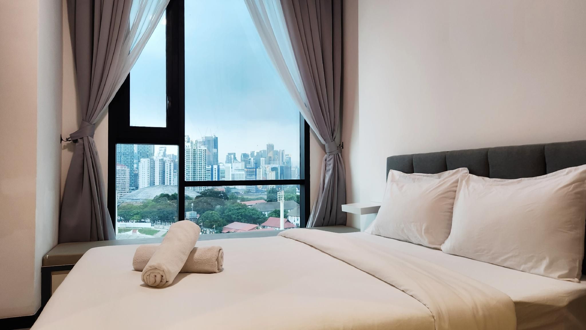 2 Bedroom City View