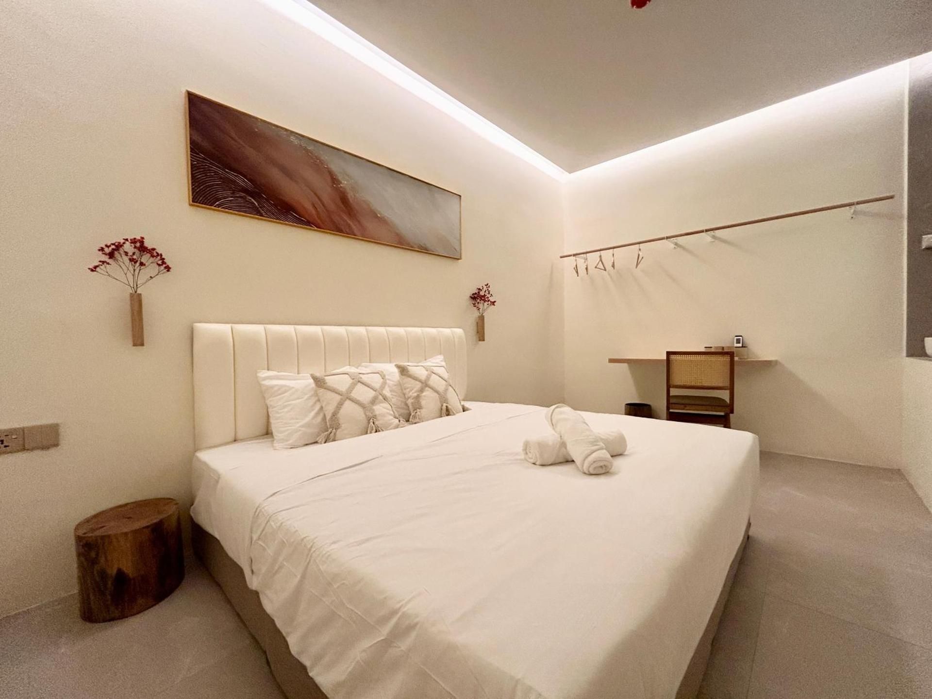 Superior King Room