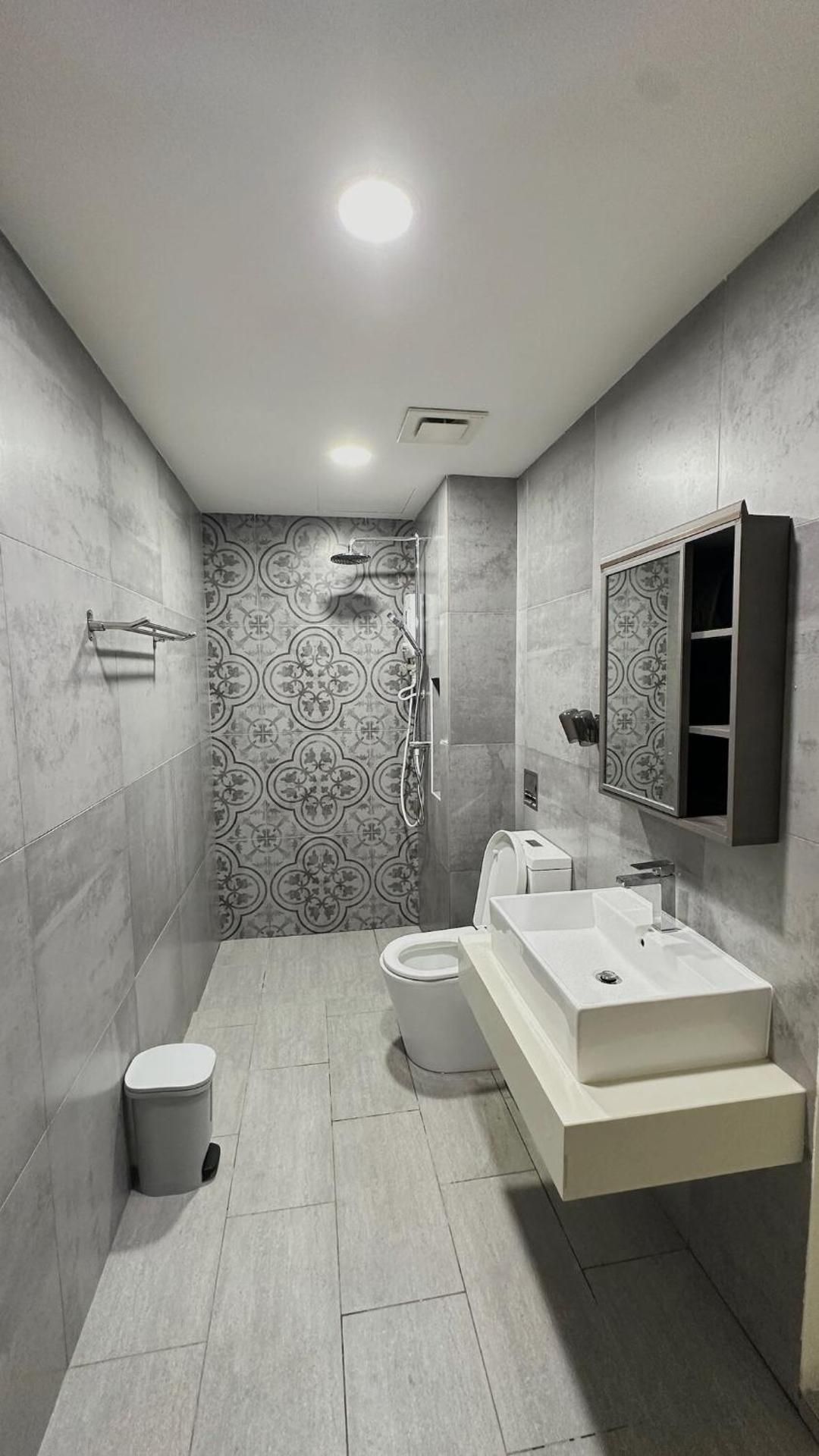 Two-Bedroom Apartment with Balcony