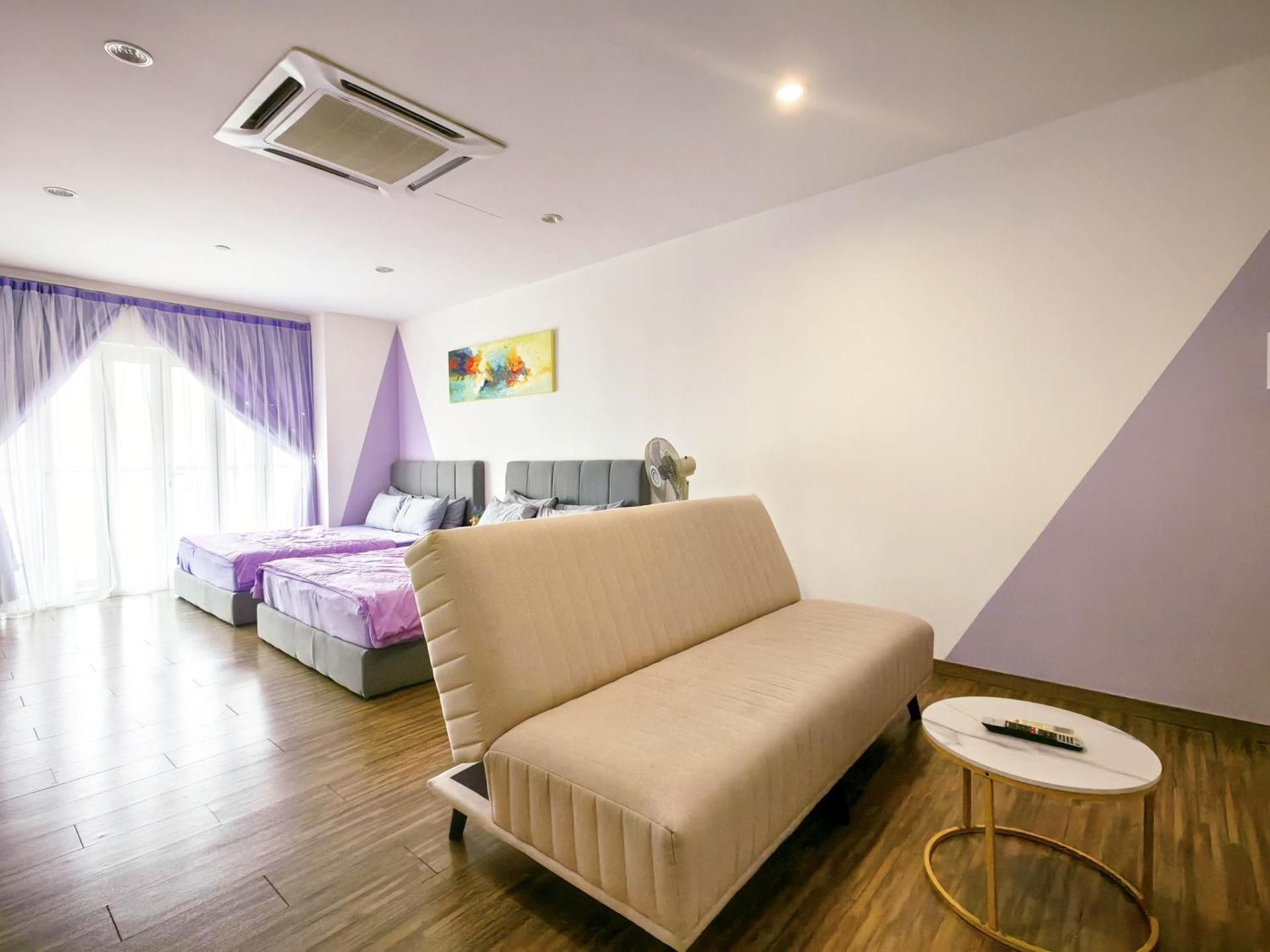 One-Bedroom Apartment