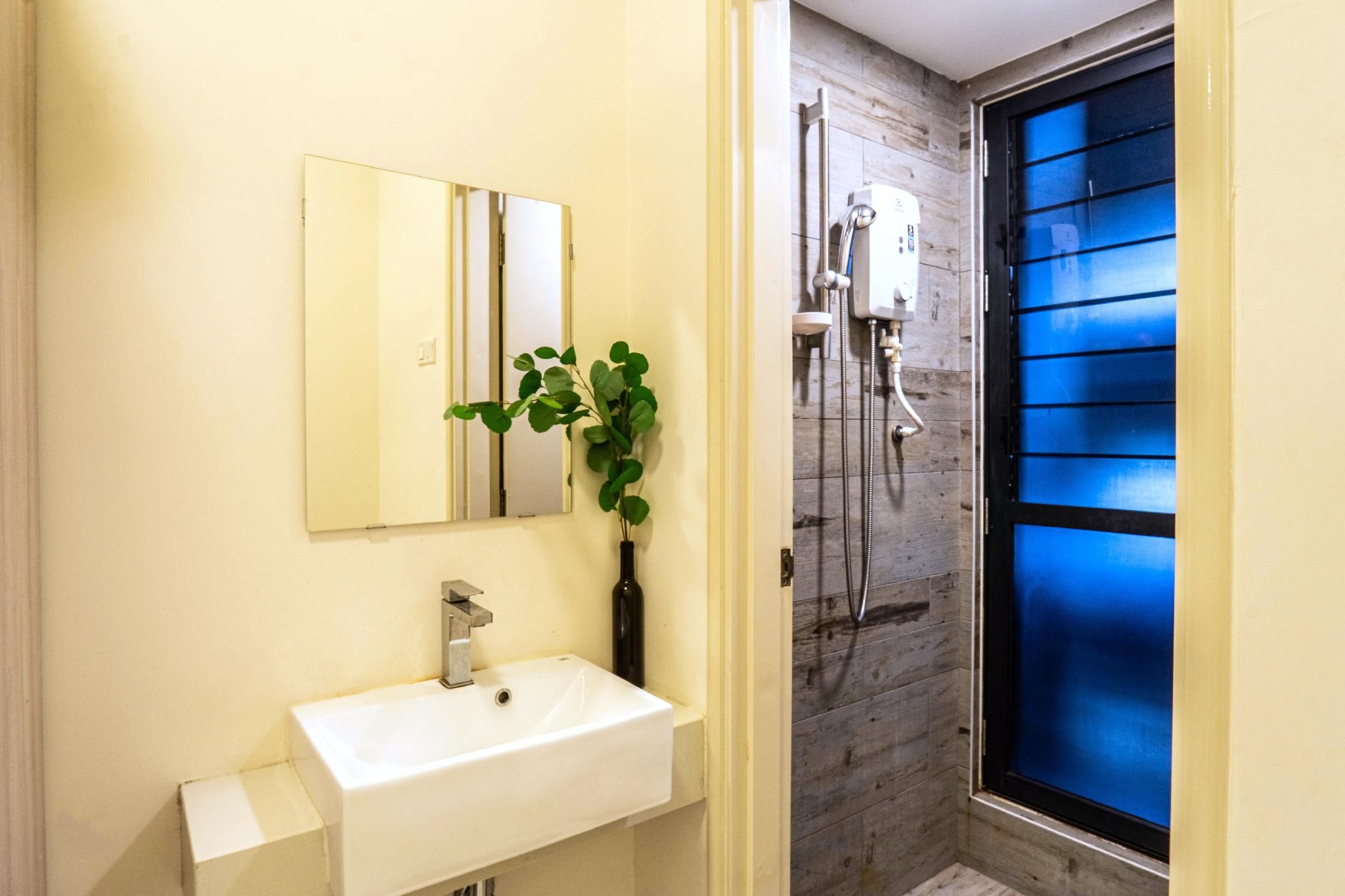 One Bedroom Deluxe Suite
